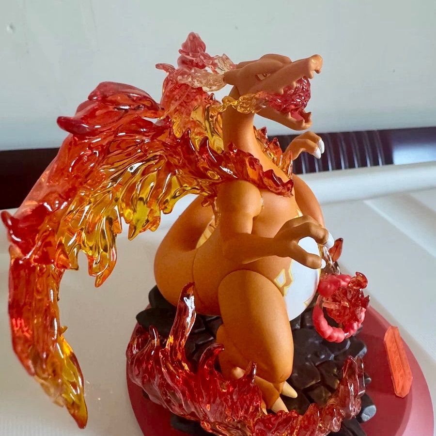 海外限定 リザードン キョダイマックス フィギュア 正規品 ポケモン