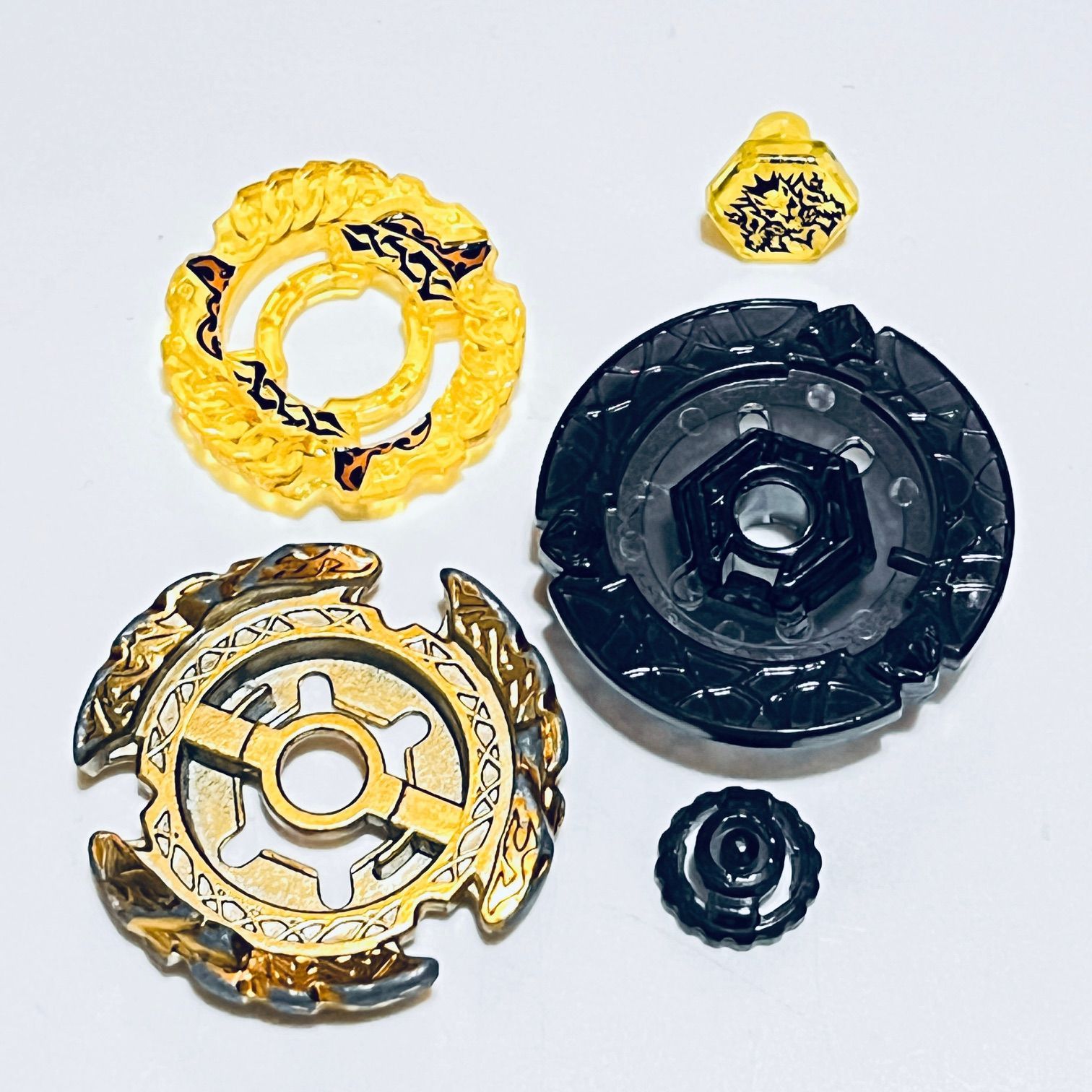 メタルファイトベイブレード TAKARA TOMY (タカラトミー