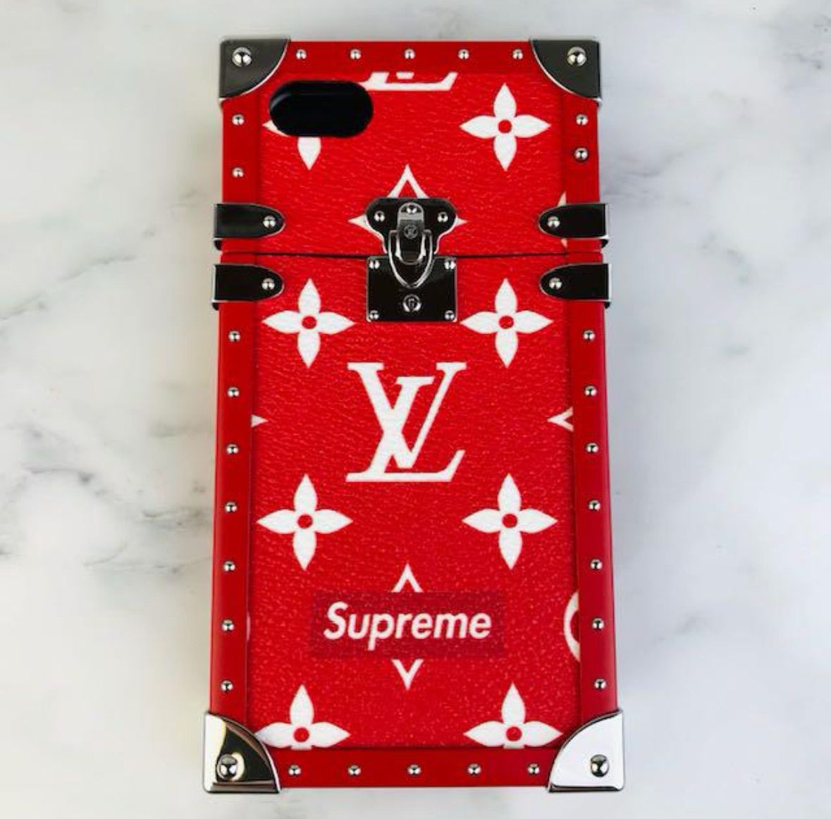 極美品☆LOUIS VUITTON☆ルイヴィトン×Supreme☆シュプリーム・コラボ