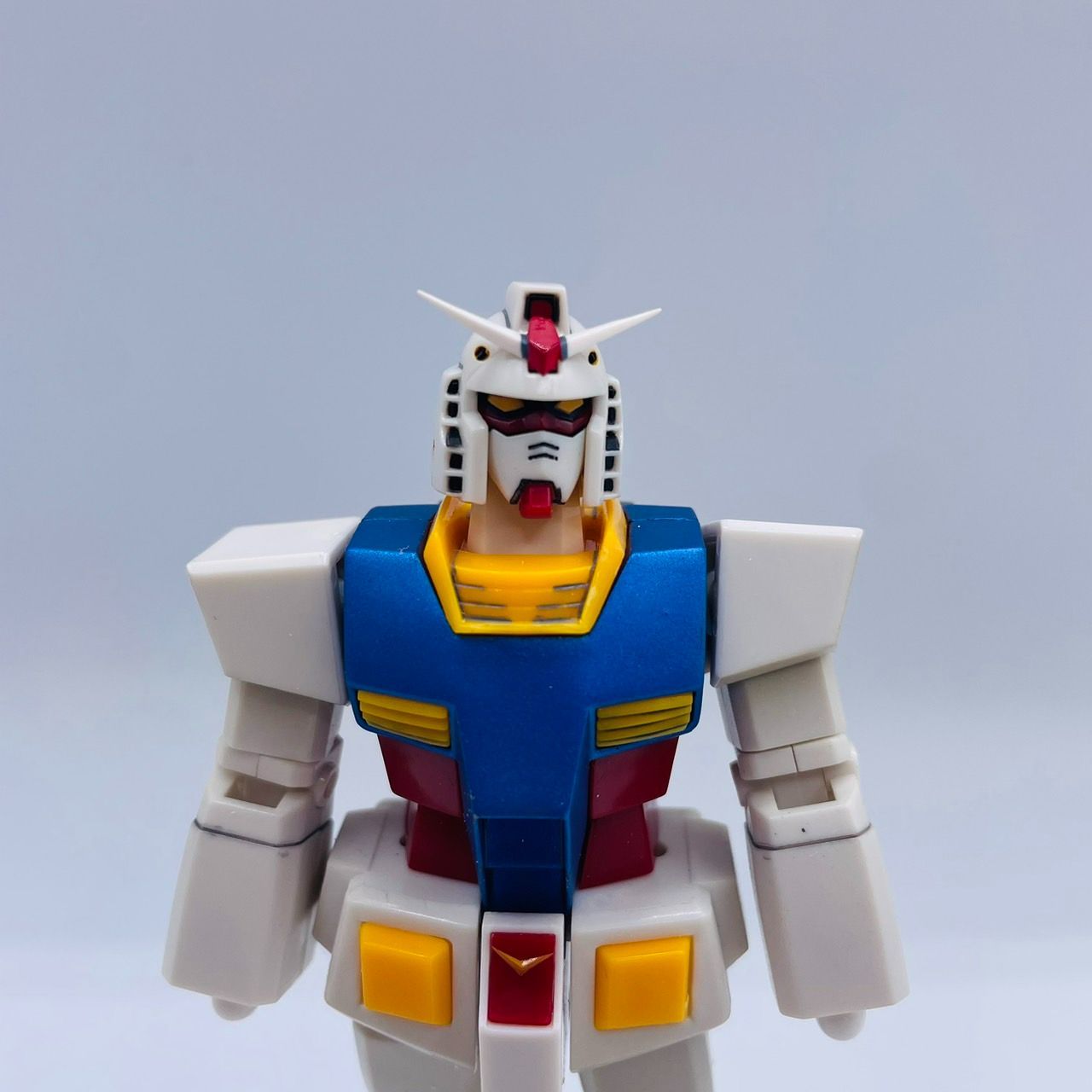 超合金 GD-16 可動戦士 ガンダム RX-78 フィギュア / 1/144 スケール