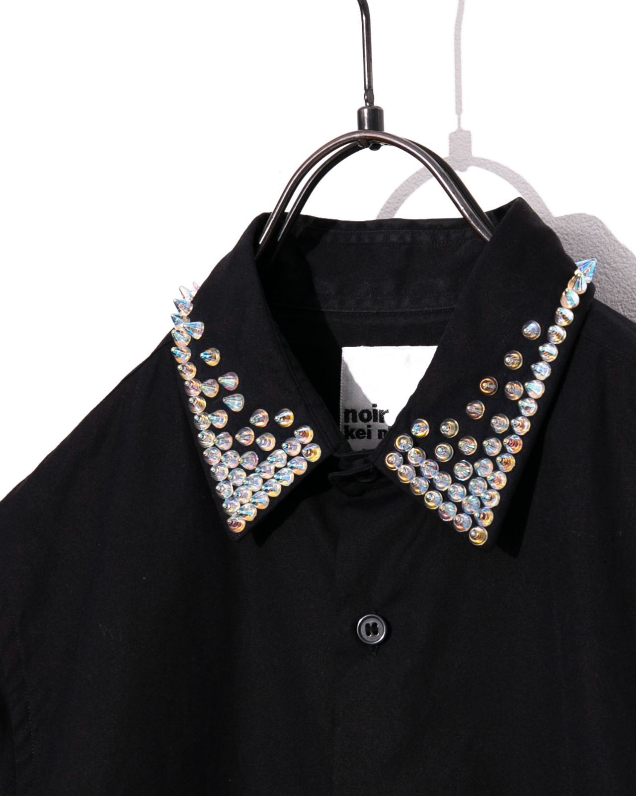 noir kei ninomiya ノワールケイニノミヤ 襟スタッズ シャツ - メルカリ