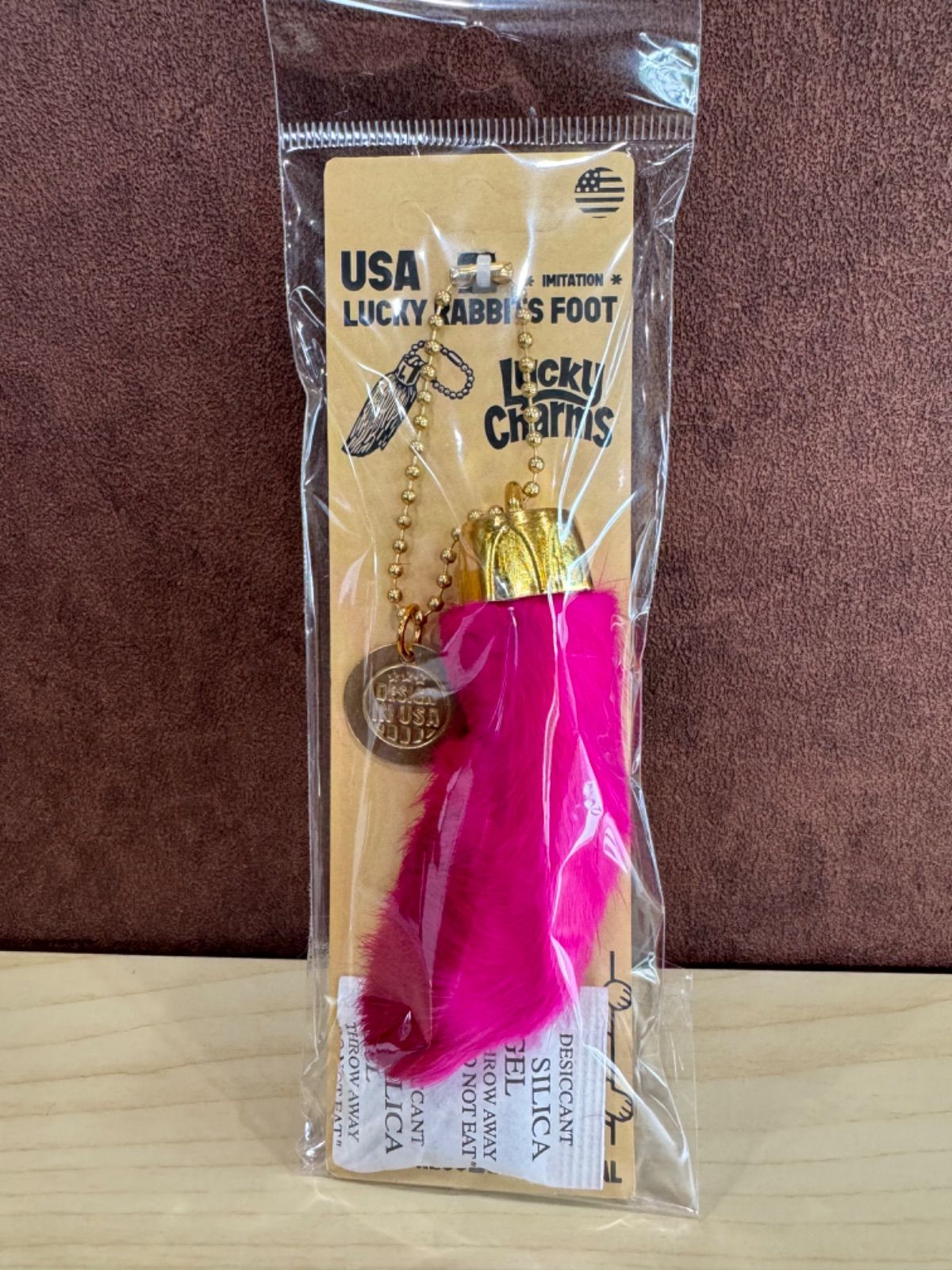 ラッキーラビットフットキーチェーン【ピンク】 - メルカリ
