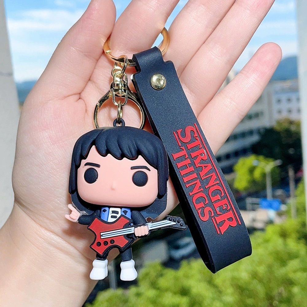ストレンジャーシングス キャラキーホルダー［全7種］ - メルカリ