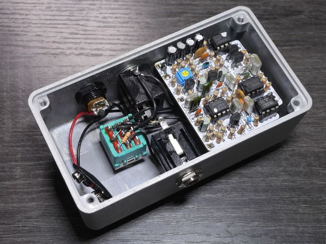 Analog Chorus (Boss CE-2系コーラス)《エフェクター 自作キット