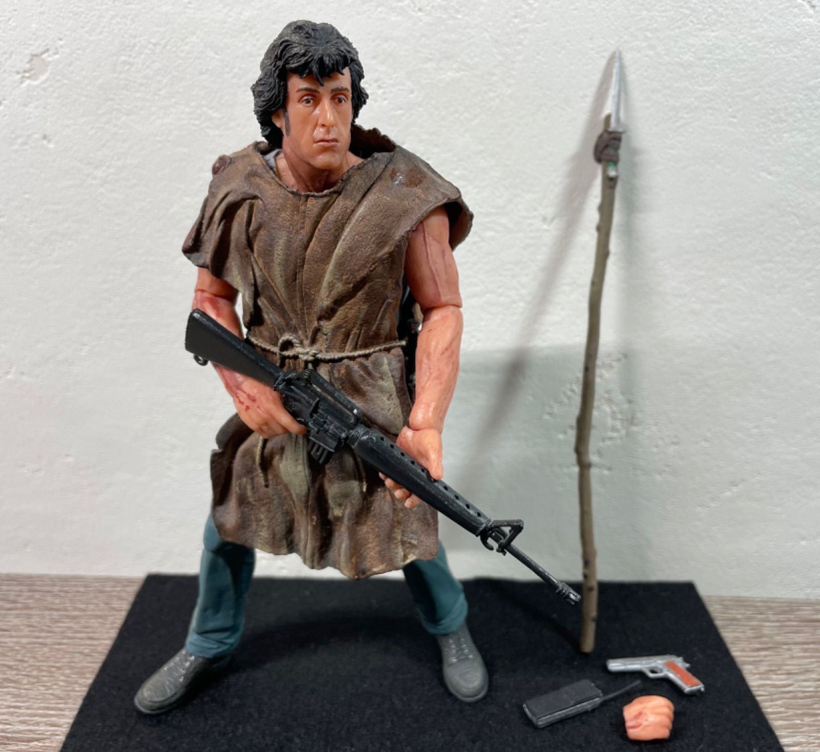 希少 NECA ランボー RAMBO サバイバルver シルベスタスタローン - メルカリ