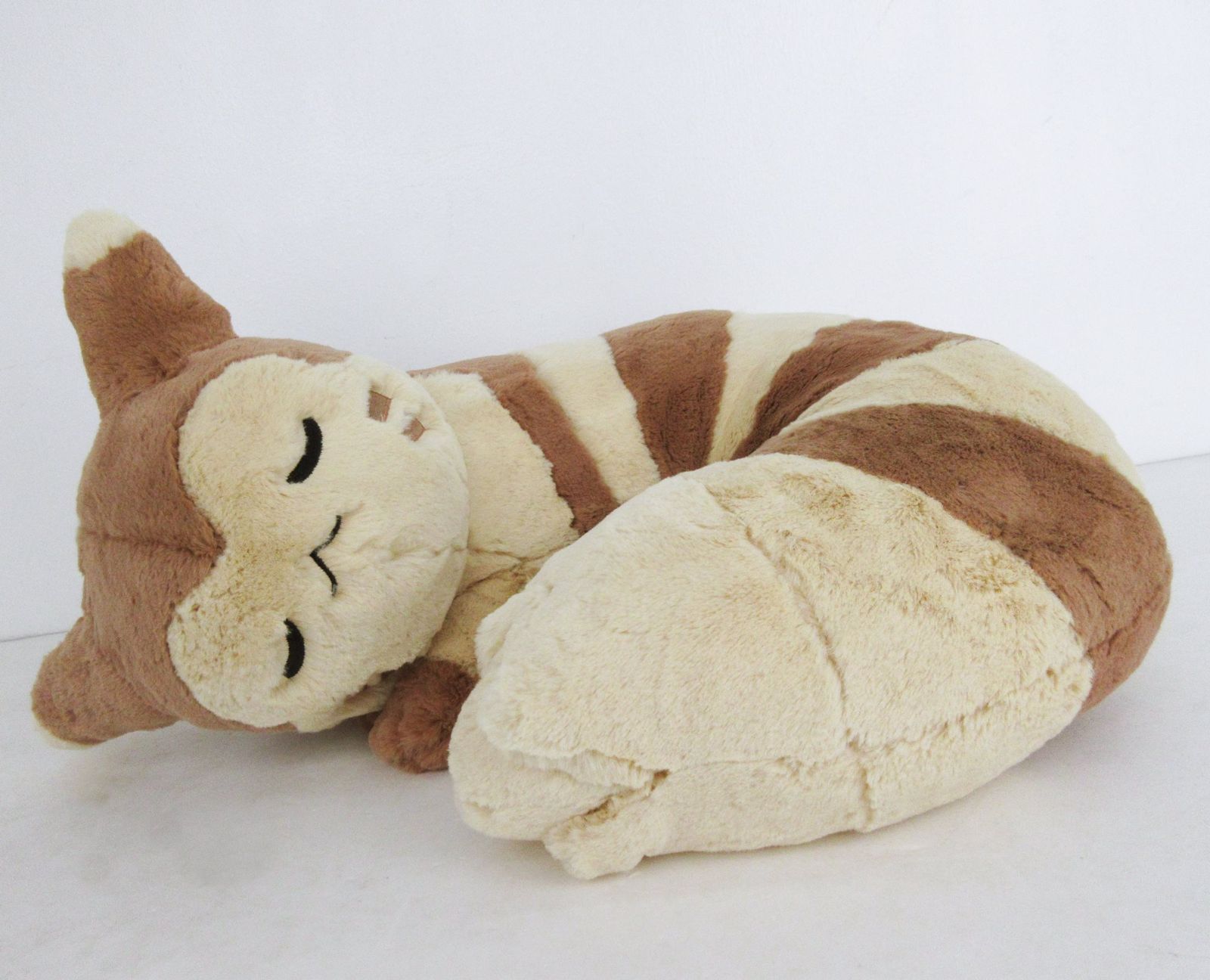 広店】オオタチ ふわふわぬいぐるみクッション もりのおくりもの