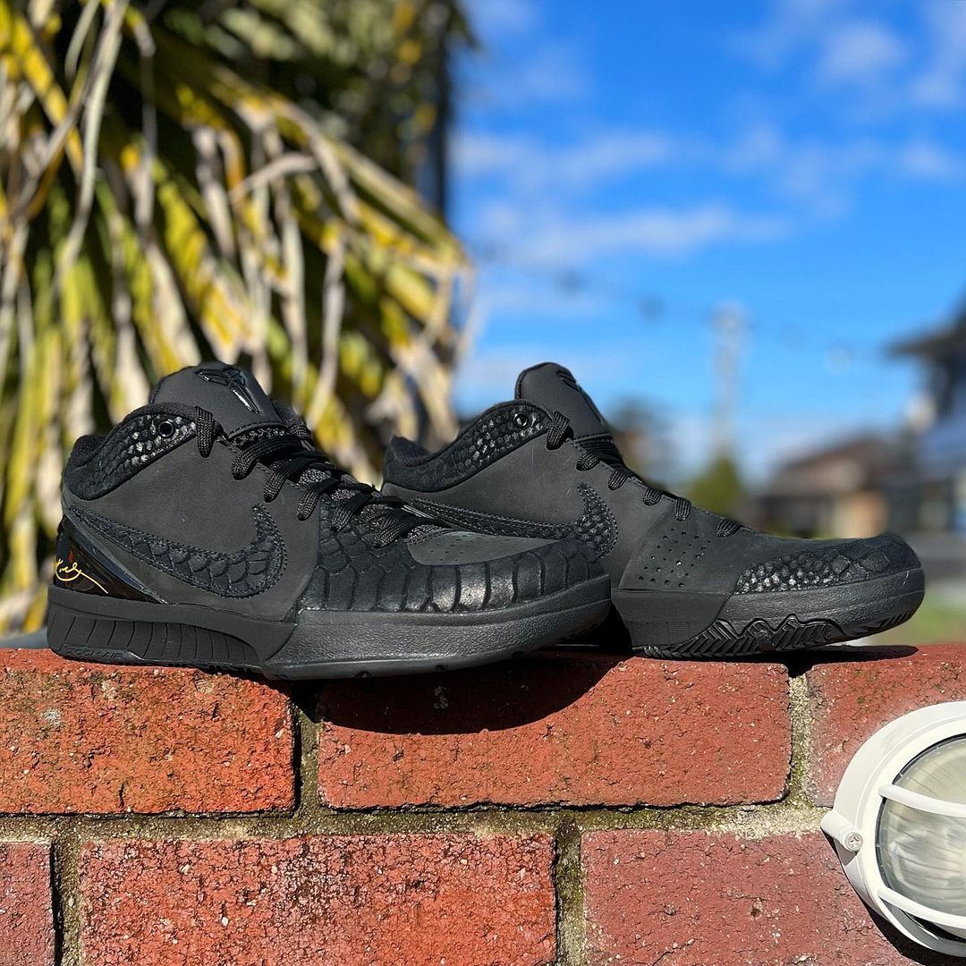 NIKE KOBE 4 PROTRO 'GIFT OF MAMBA' ナイキ コービー 4 プロトロ