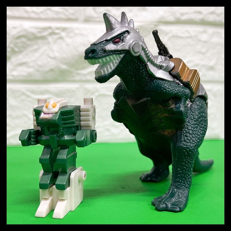 トランスフォーマー 恐竜戦隊 ゴウリュウ ダイノキング タカラ - メルカリ