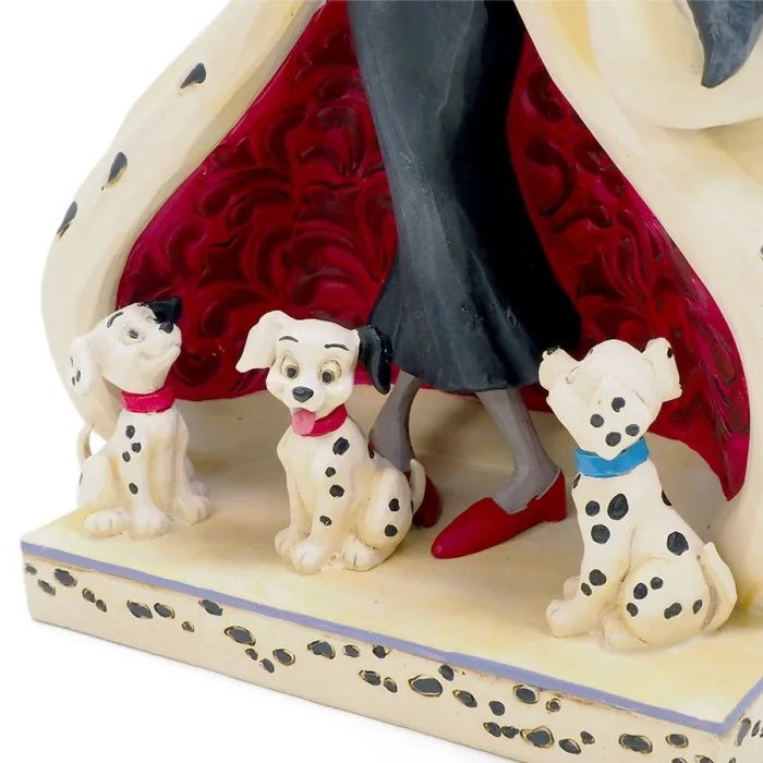 101匹わんちゃん クルエラ ヴィラン フィギュア／Disney TRADITIONS