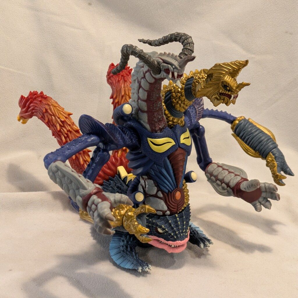 バンダイ ウルトラ怪獣シリーズ2008MOVIE 究極合体怪獣ギガキマイラ