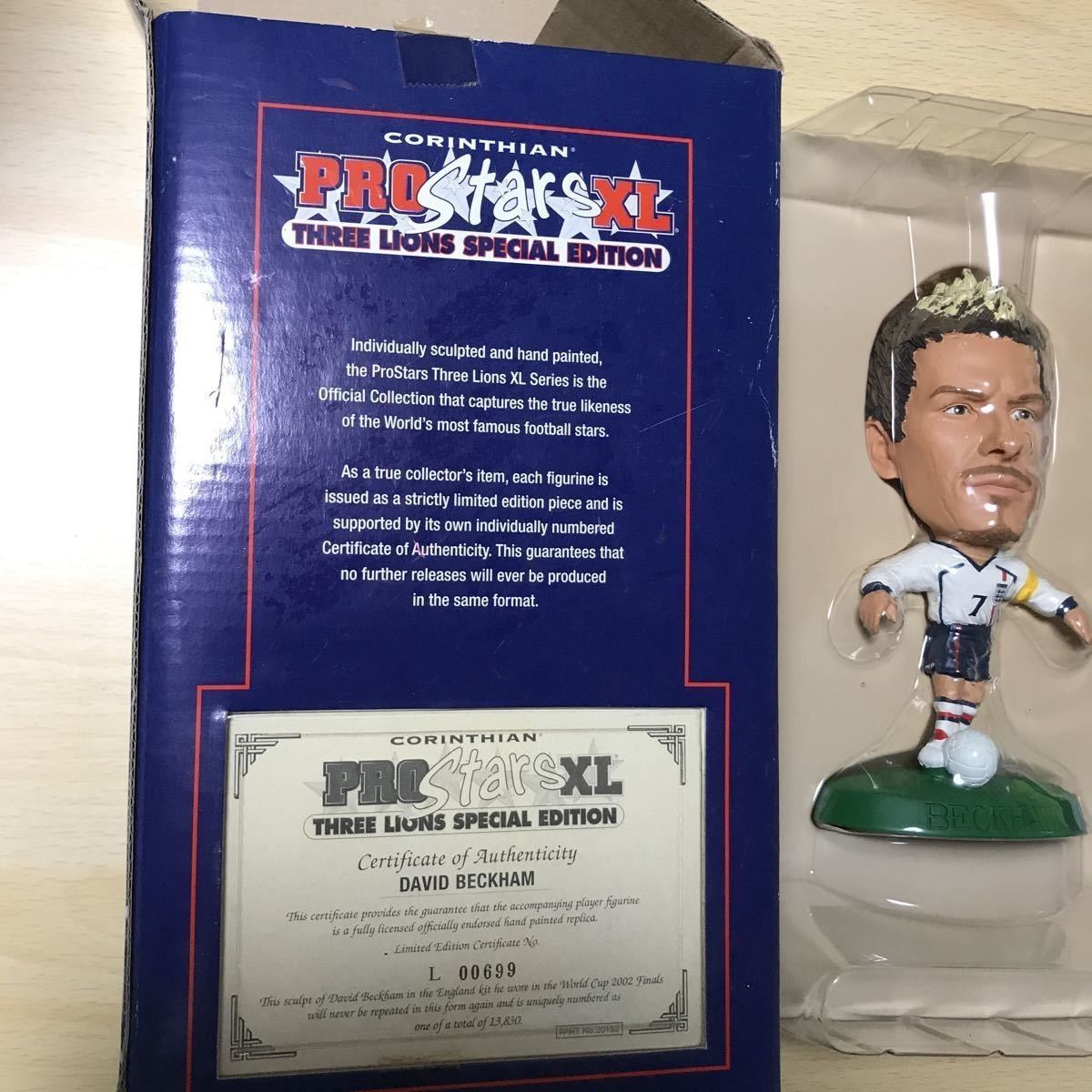 送料無料 サッカー フィギュア ベッカム プロスターズ XL コリンシアン