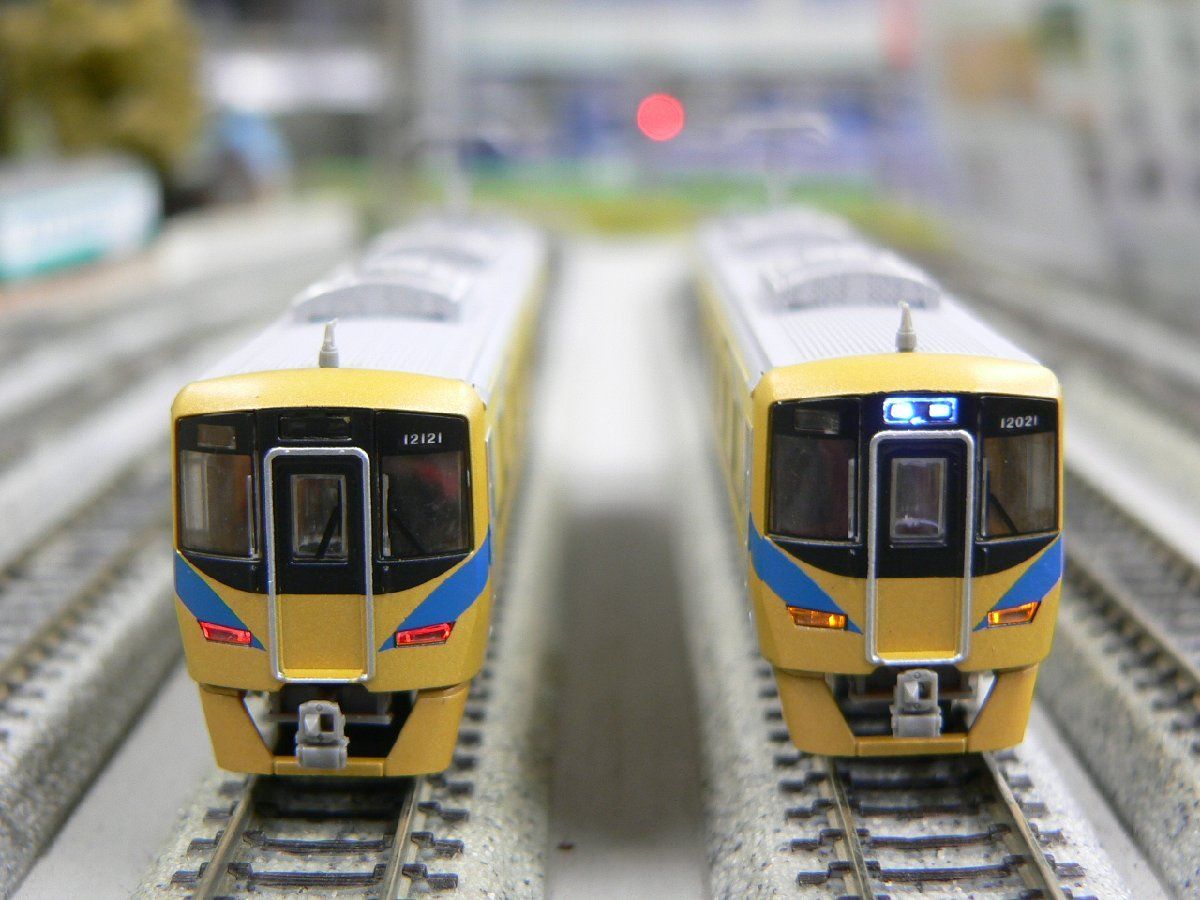 もけいや松原* 新品Nゲージ鉄コレ ライト点灯特製品 泉北12000系