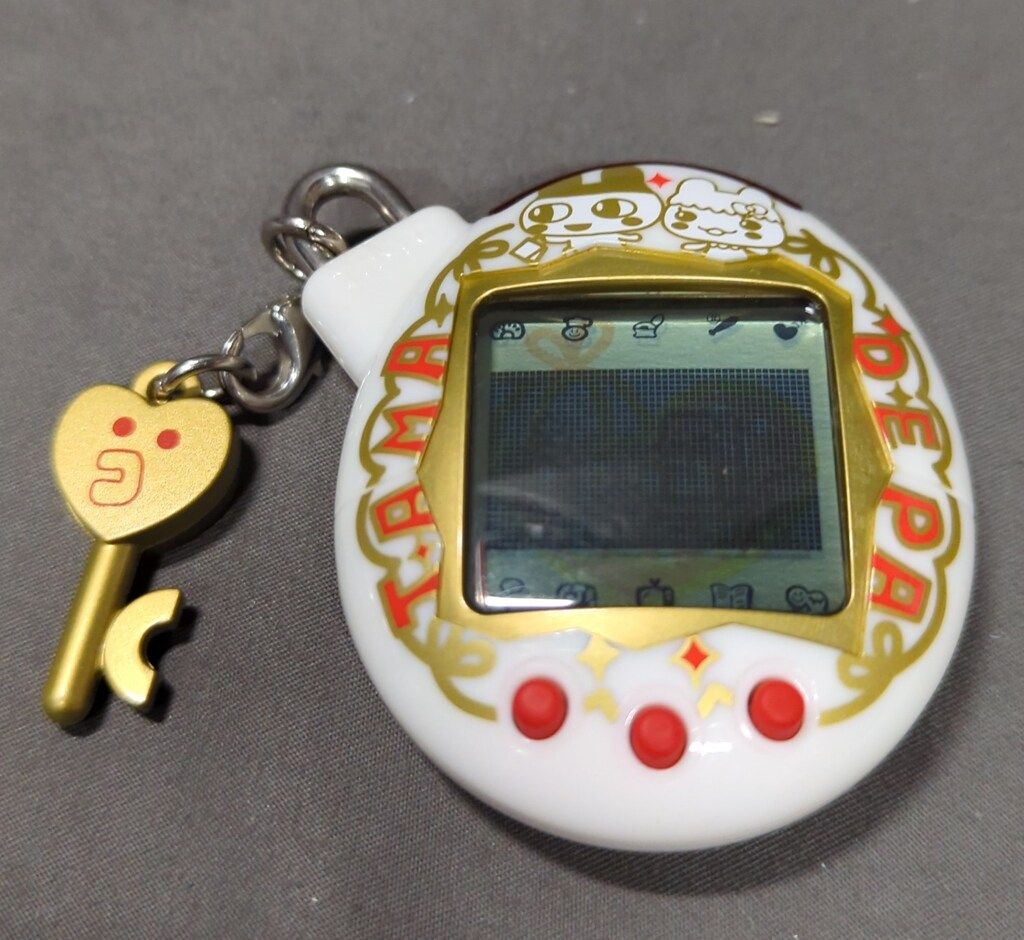 バンダイ イェー!ふぁみりーイロイロ! たまごっち+ たまごっちデパート