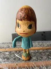 2026年最新】奈良美智フィギュアの人気アイテム - メルカリ