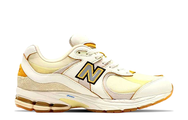 スニダンで購入可】8/10・8/12発売 New Balance M2002R GORE-TEX