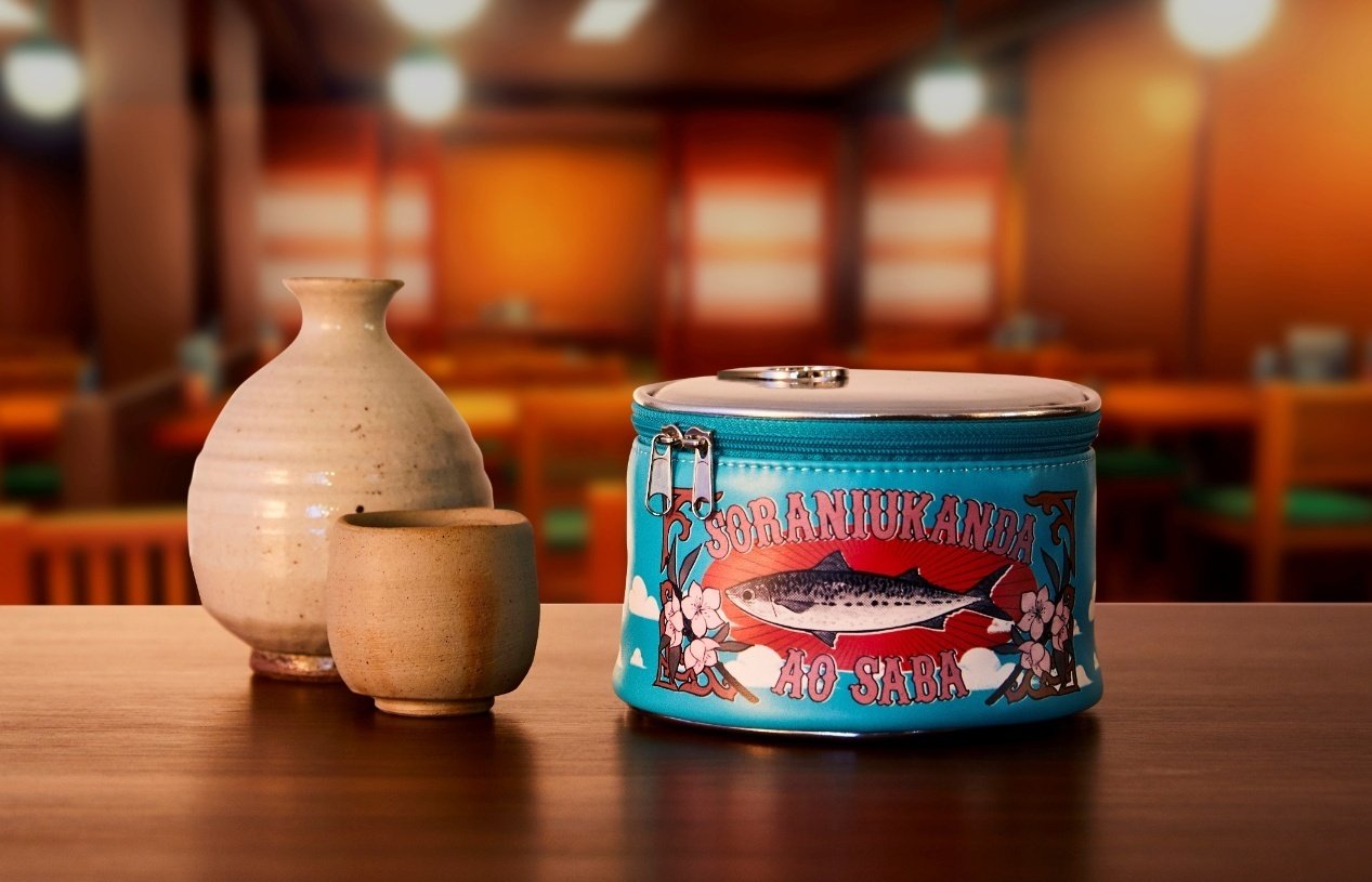 青鯖が空に浮かんだような顔」？太宰治と中原中也のエピソードを