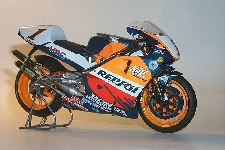 タミヤ ナストロアズーロホンダ NSR500 完成｜スイートネイル