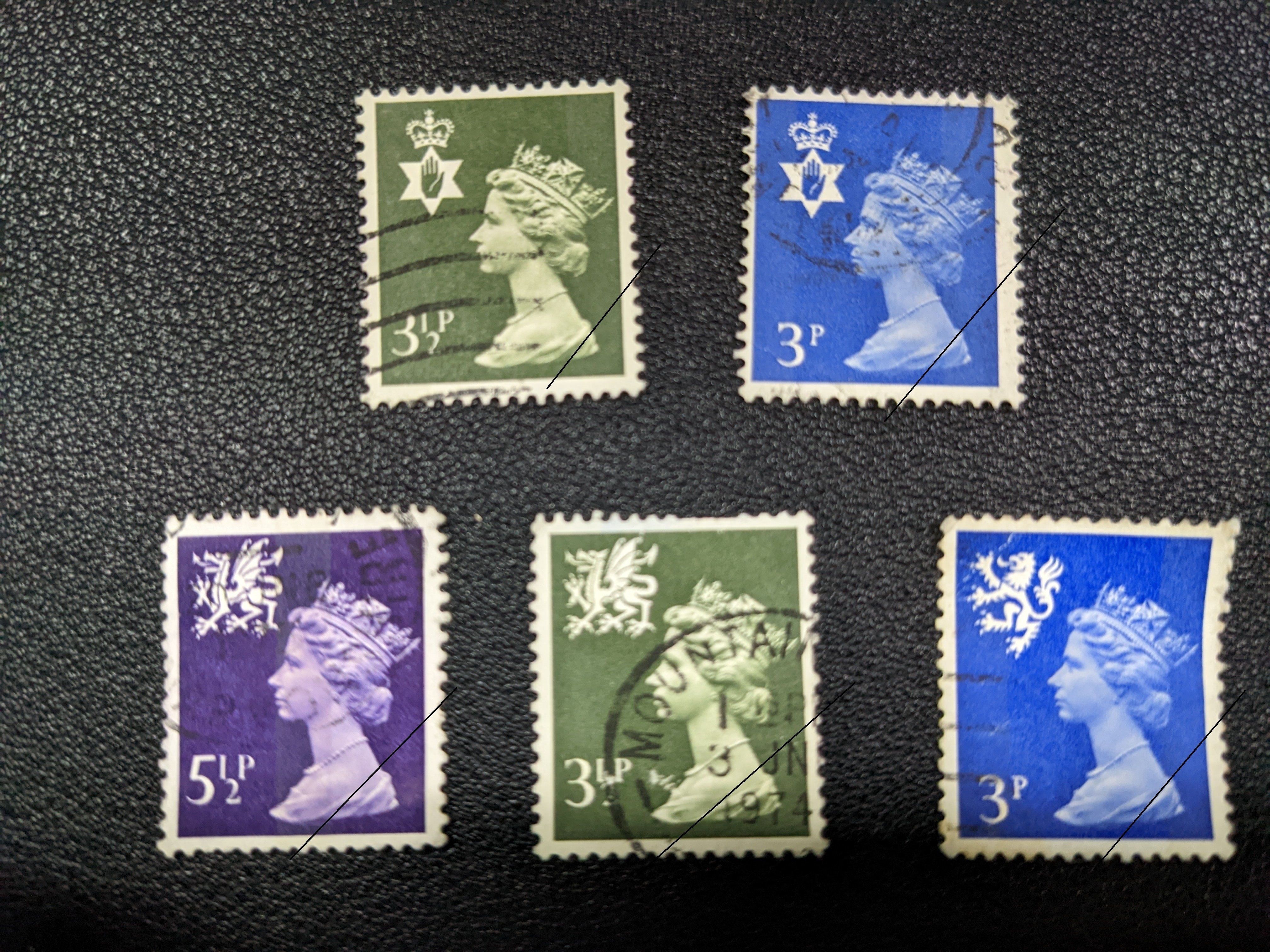 エリザベス女王と英国通常切手｜kzn