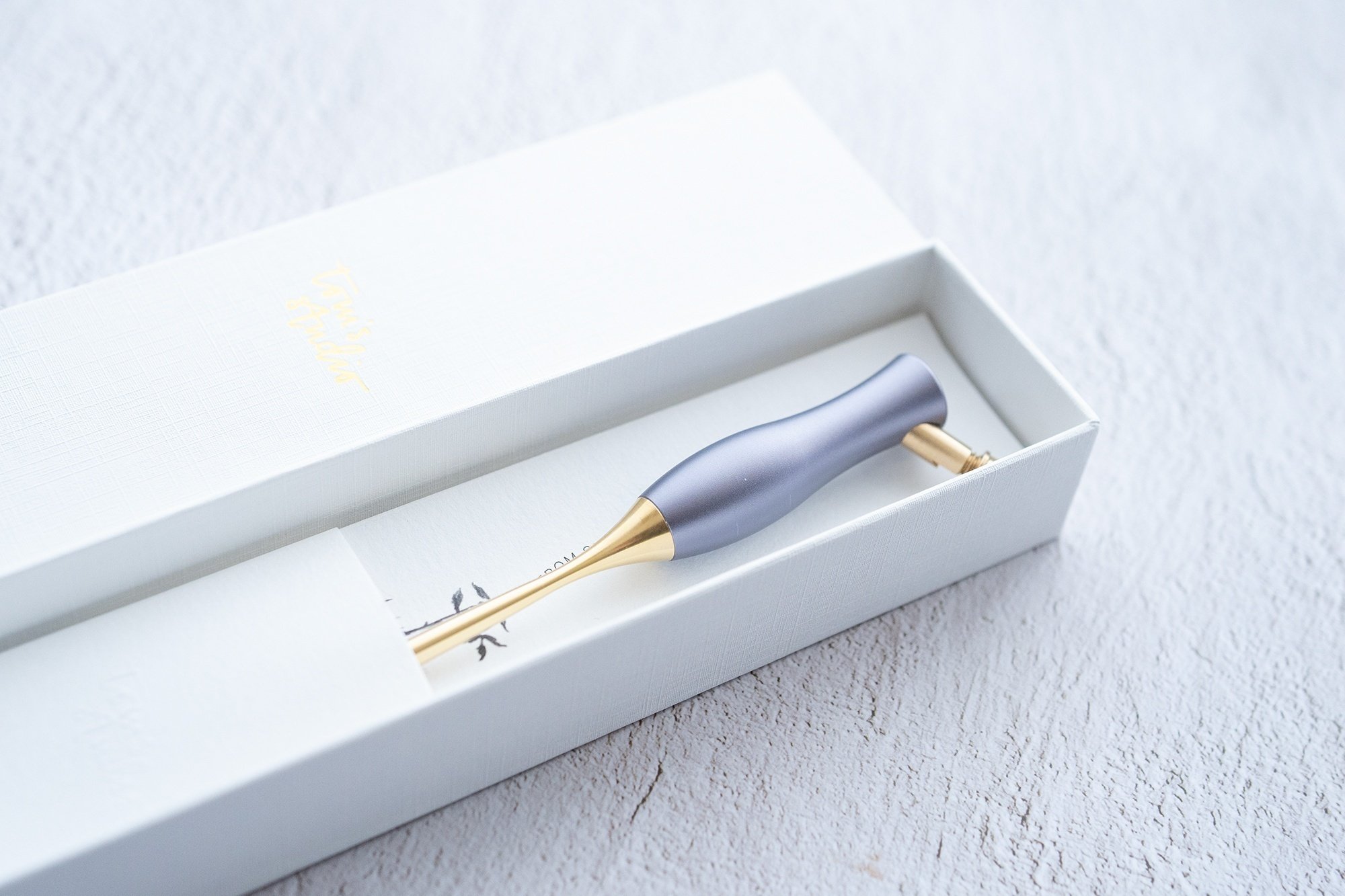 Tom's Studio のホルダー｜rurico