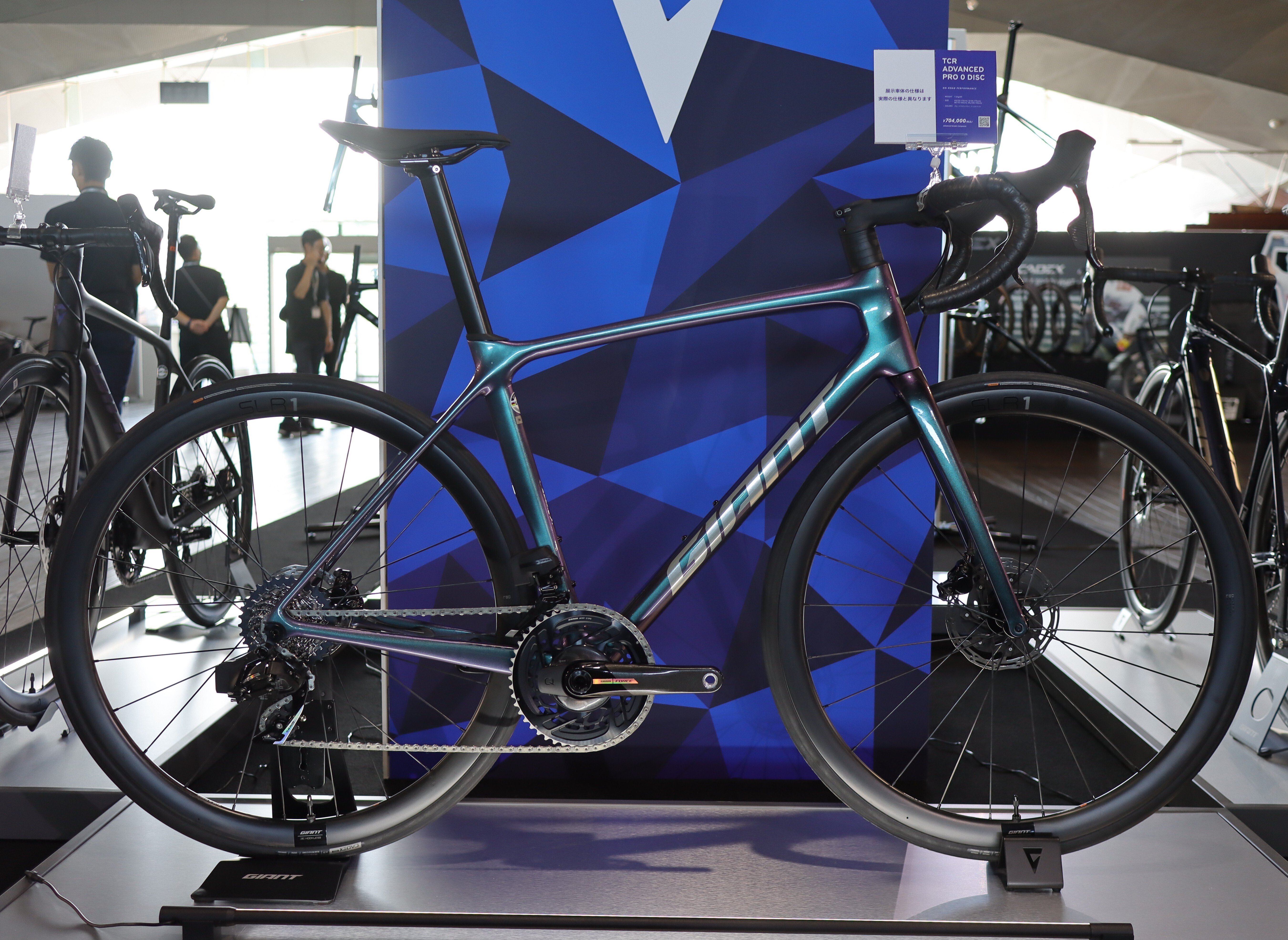 入荷予約特典 現金特価』GIANT 2024年モデル TCR ADVANCED SL