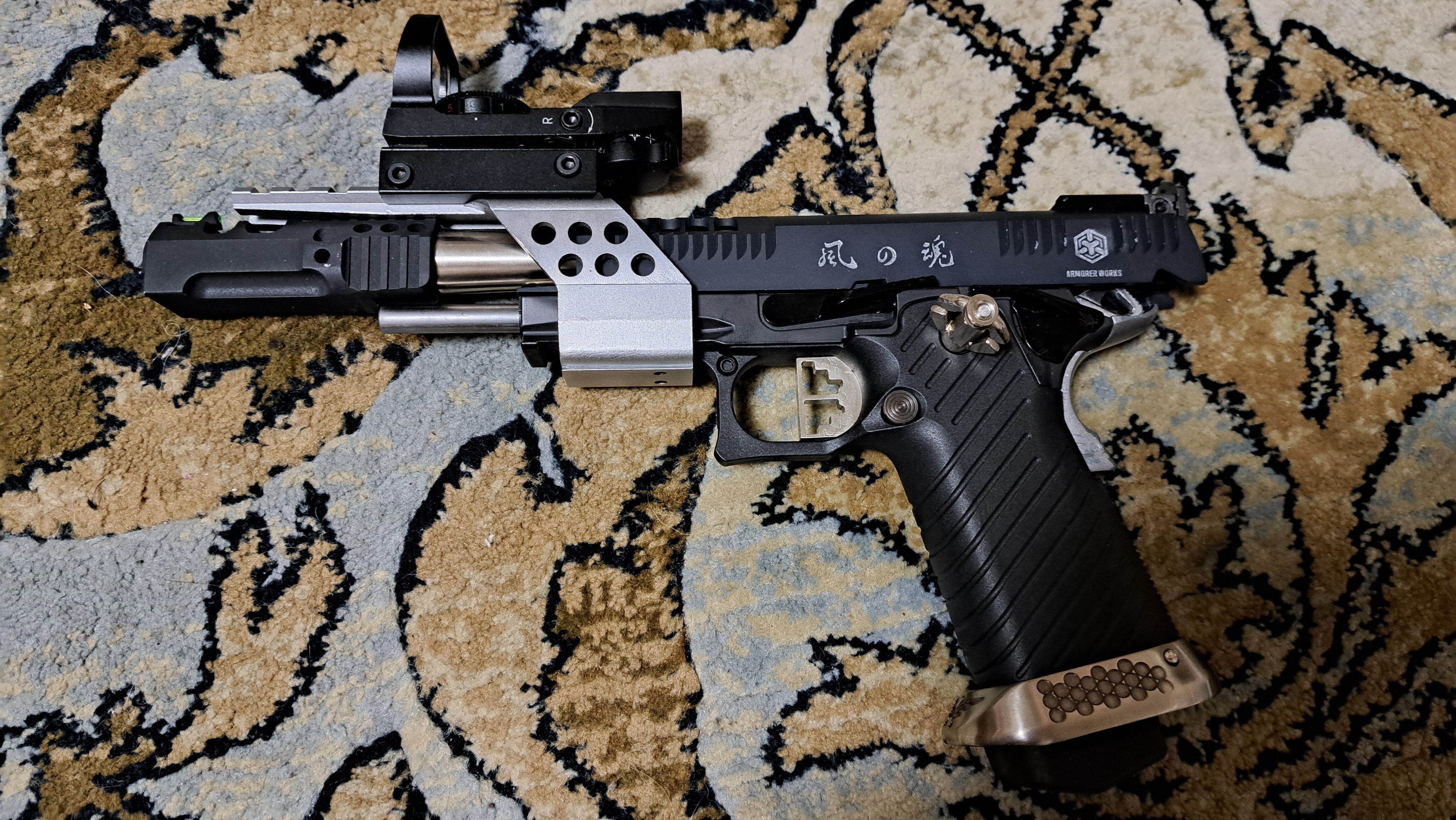 ハイキャパ カスタム作例 究極のハイキャパ VS 至高のハイキャパ VS