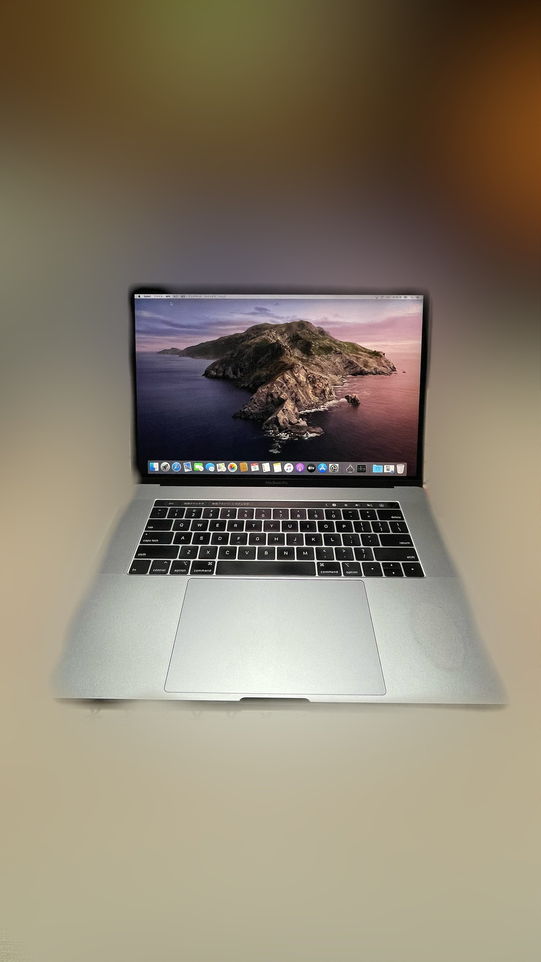 メインMacを買い替えました！！！ [ MacBook Pro 15-inch 2019 ]｜しー