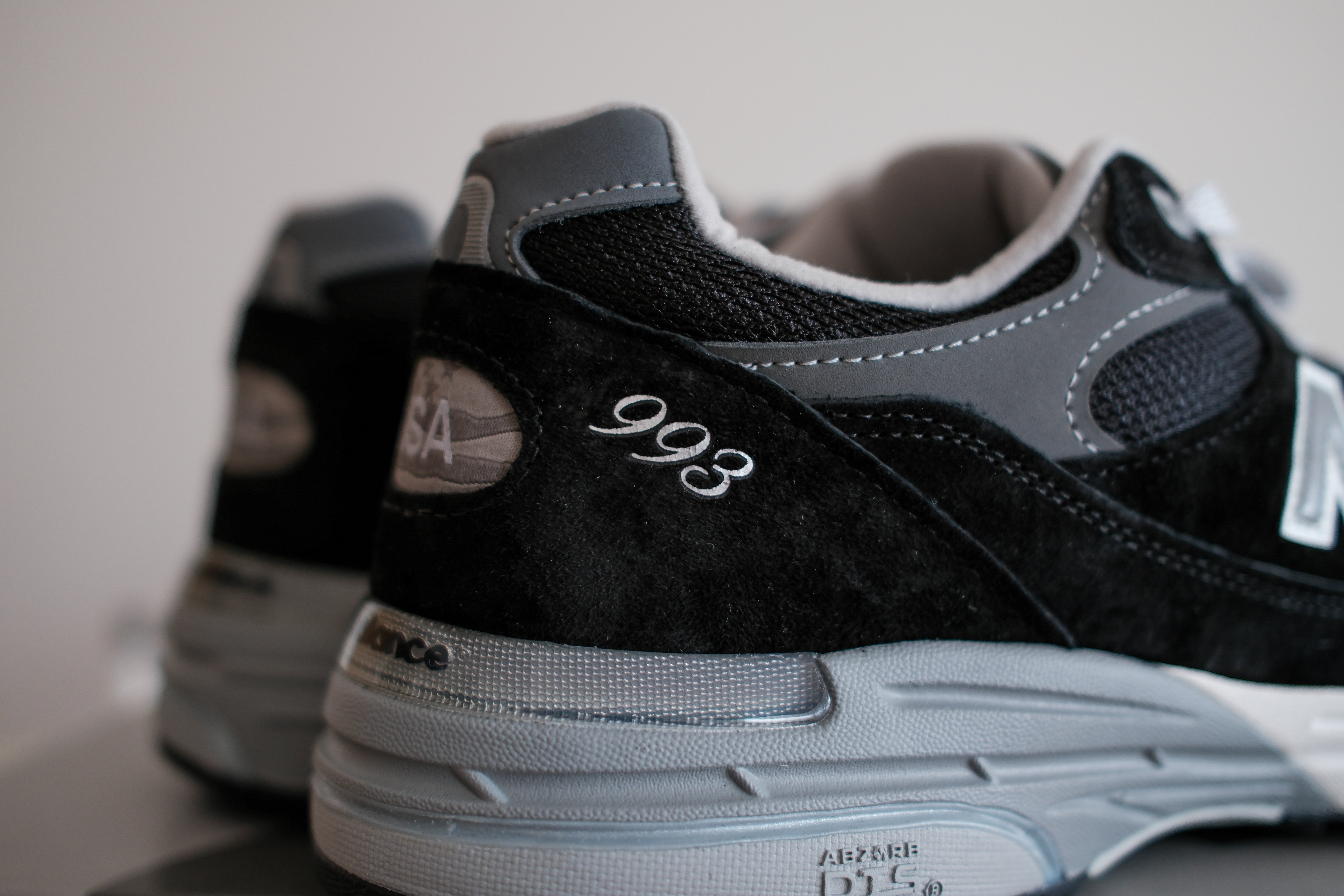 New Balance 993（MR993BK）｜金子 洋平