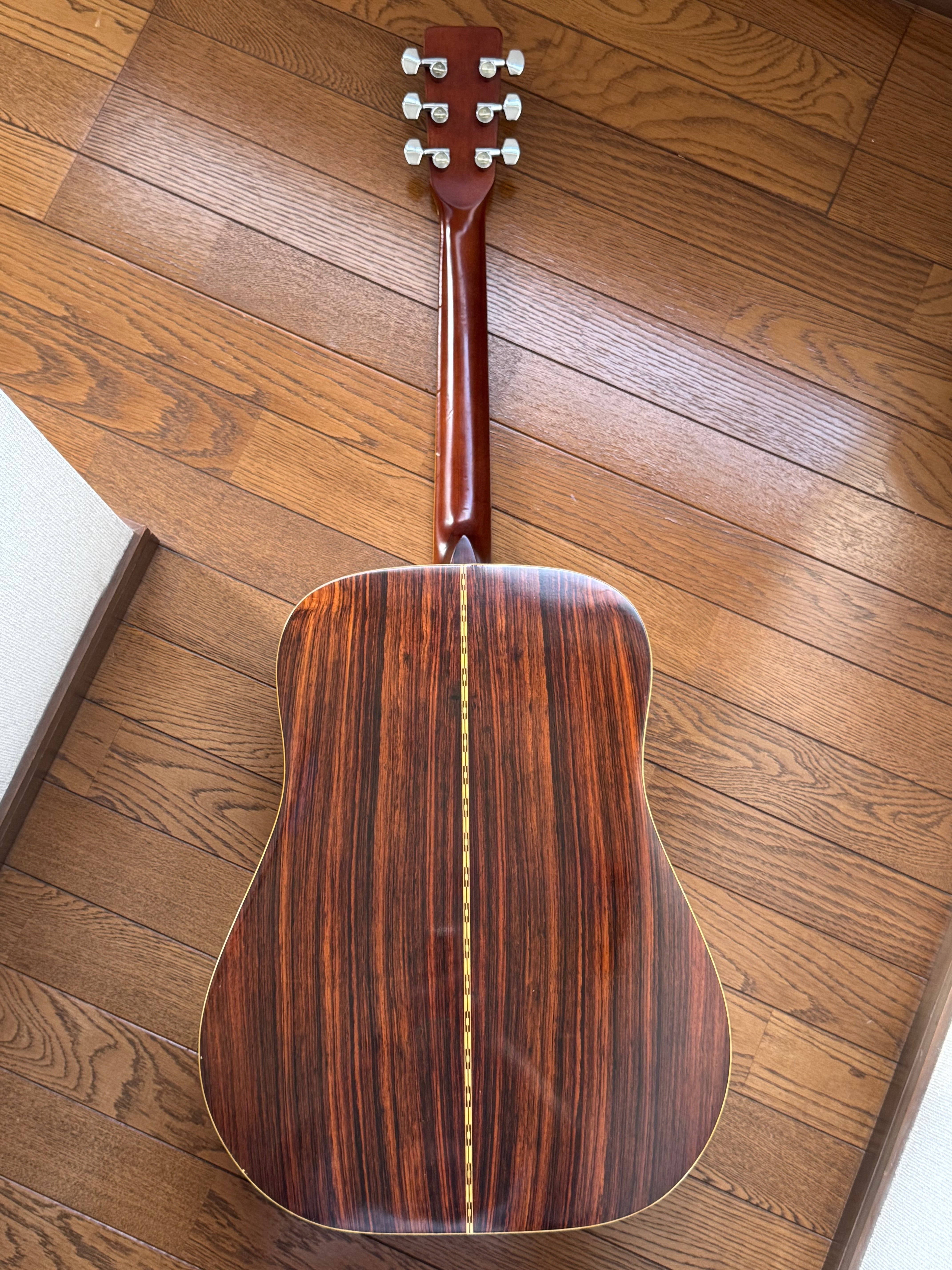 昭和40年代の国産ギター3台｜まんぼう