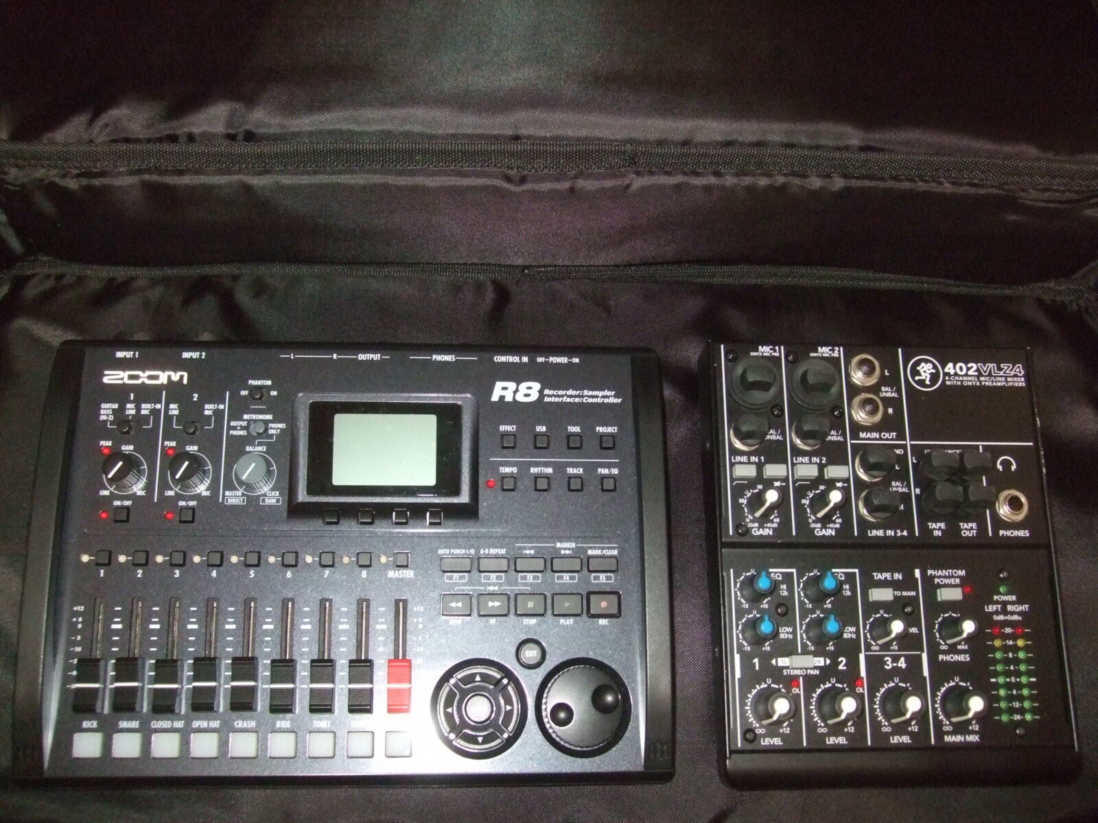 MACKIE アナログミキサー（402VLZ4）｜モメドラム