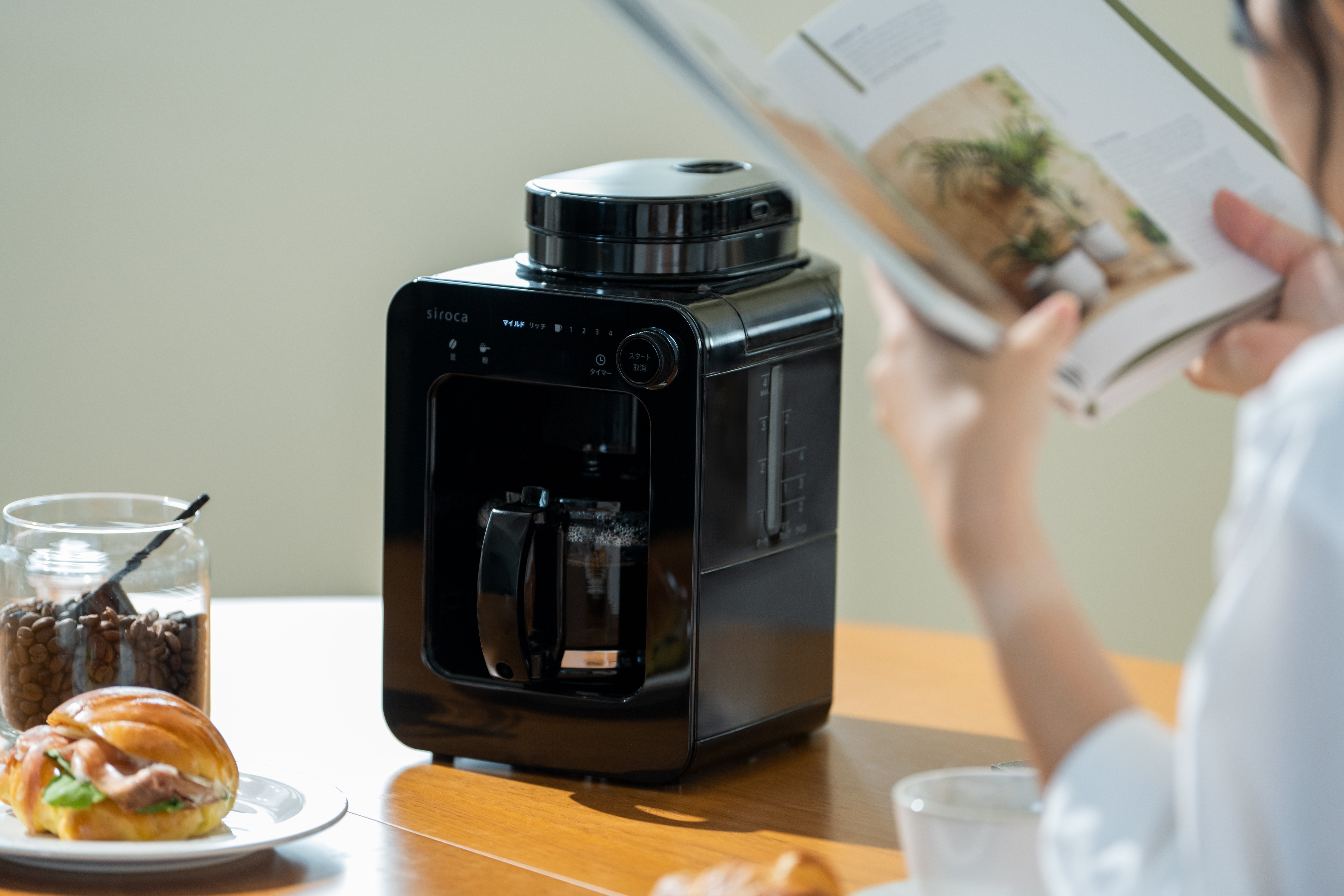 コーヒー「沼」にハマる人へ贈る。全自動コーヒーメーカー10年の進化と