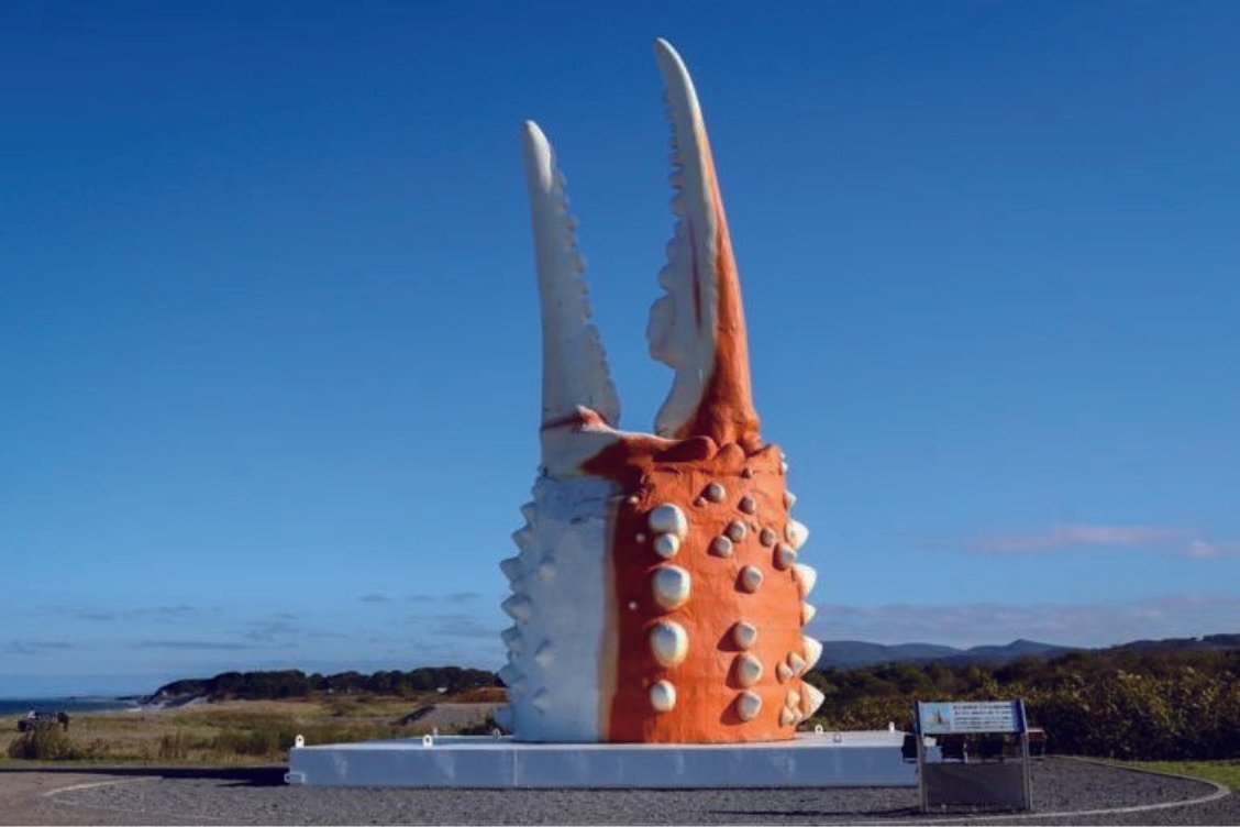 カニの爪のソフトビニール作品！｜村上 隆