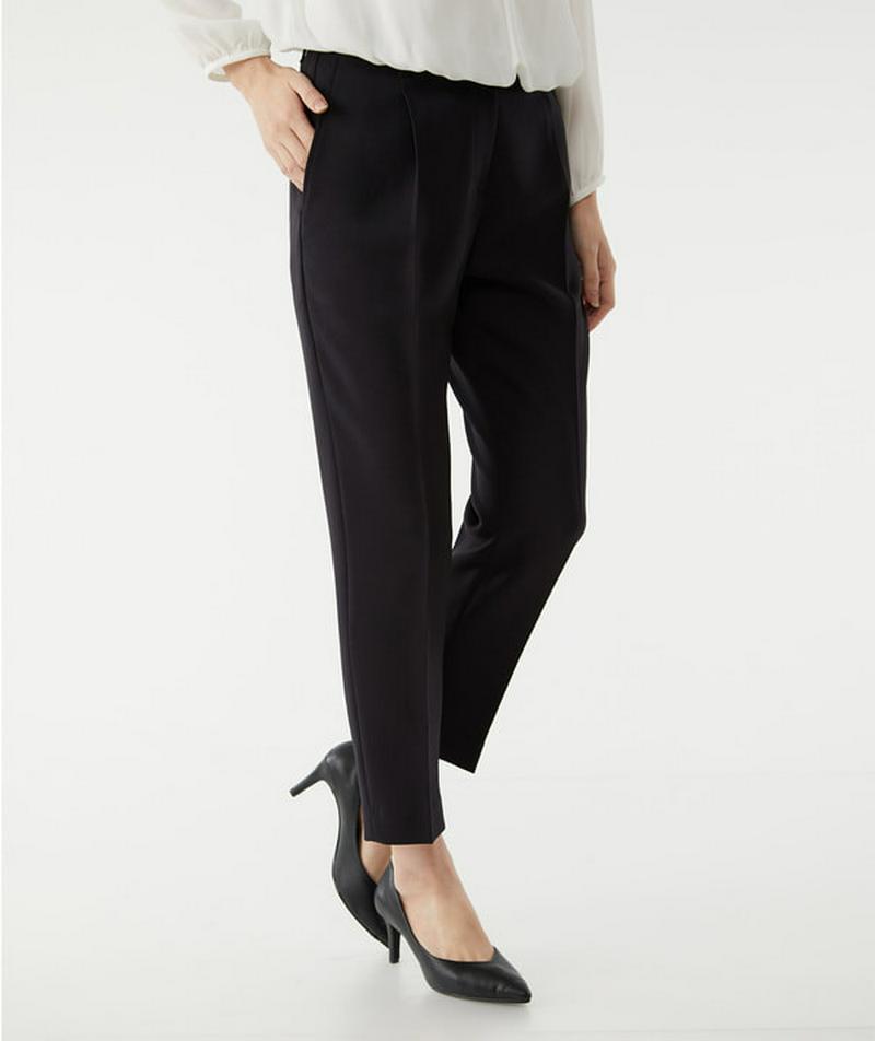 PLST(プラステ)の「PLST ツイル2WAYストレッチテーパードパンツ」 - PARTE