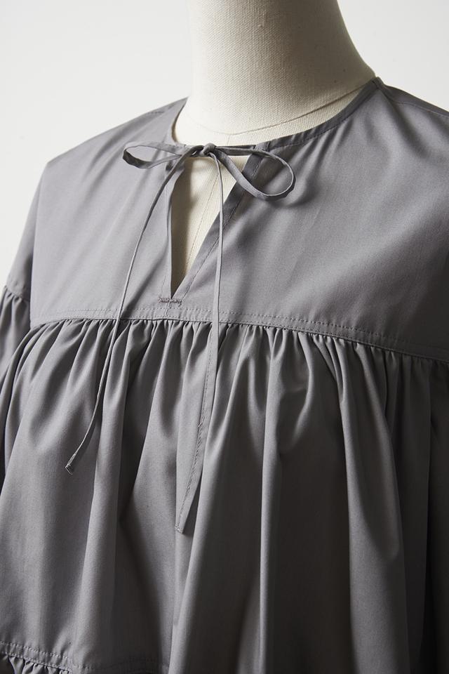 yori(ヨリ)の「ボリュームギャザーブラウス【2021SP】2月上旬入荷