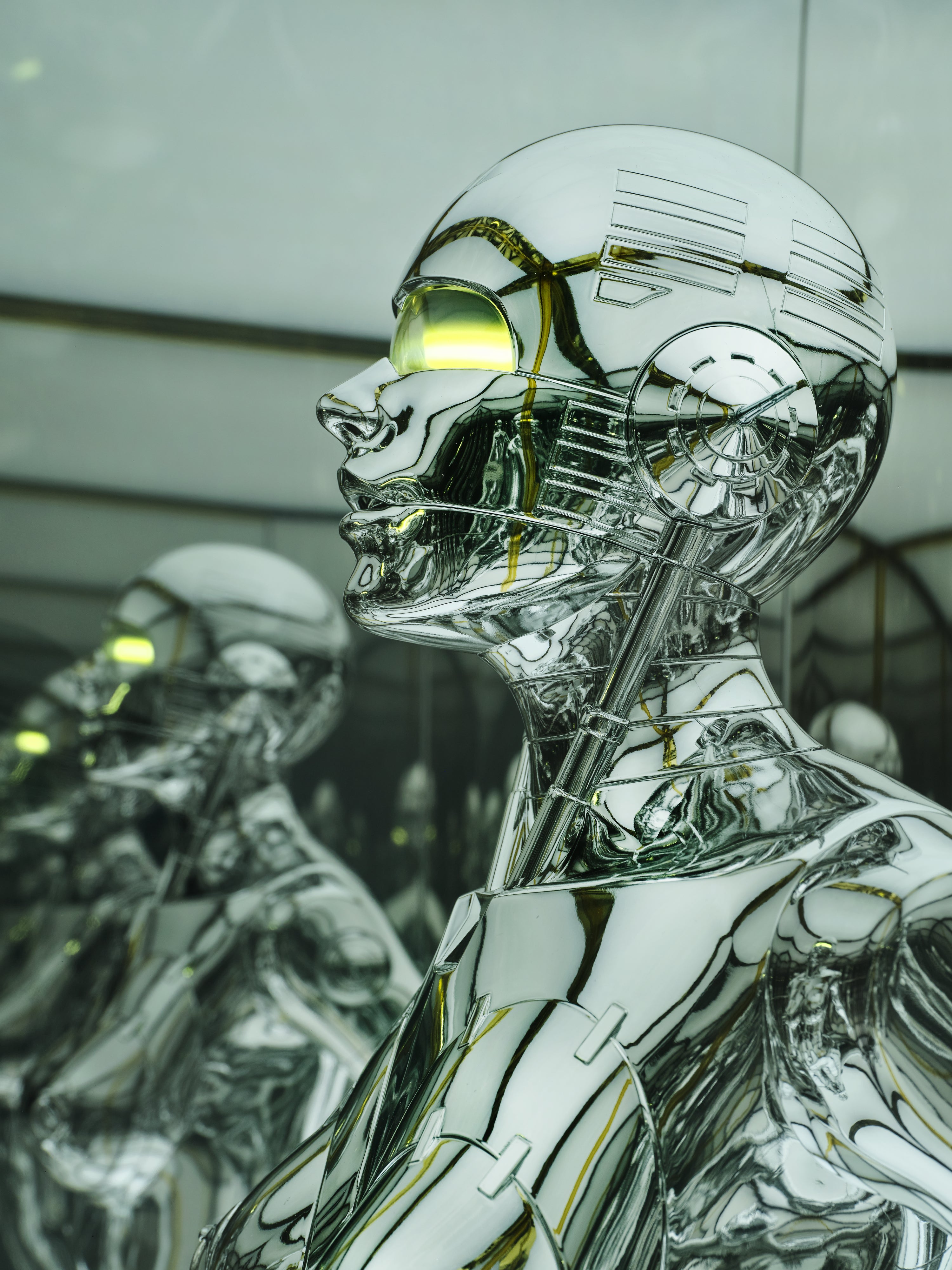 Hajime Sorayama Modern & Contemporary Art & Design Sale