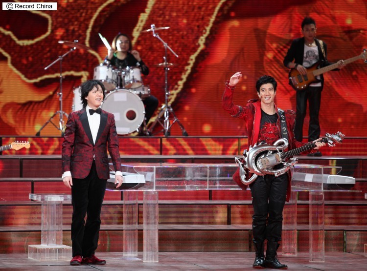 ピアノ王子”ユンディ・リがワン・リーホンとゲイ疑惑？2人は「独身