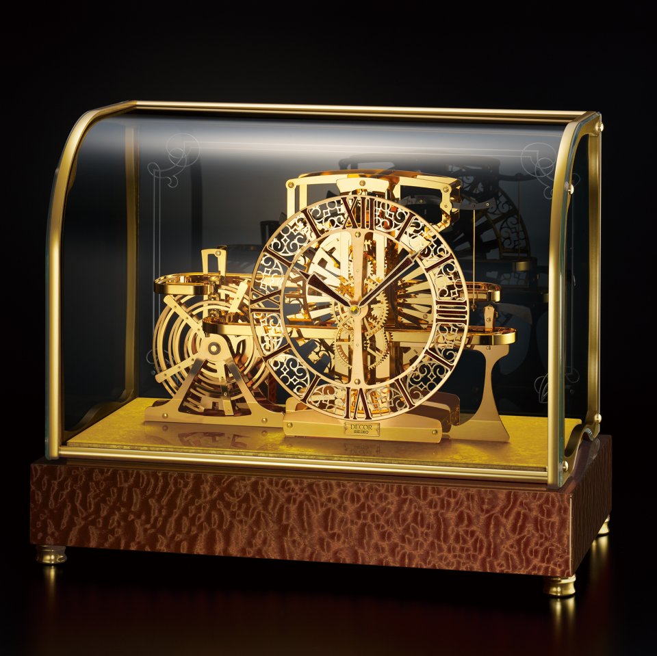 セイコークロックからの対照的な2つの新作紹介～脱進機と交流式電波