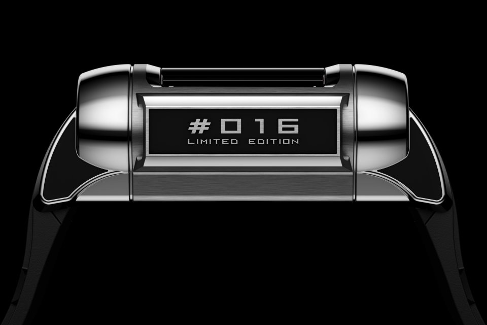 ニキシ―管を2本使用した腕時計「IN-16 Nixie 」が誕生～独自の視点で