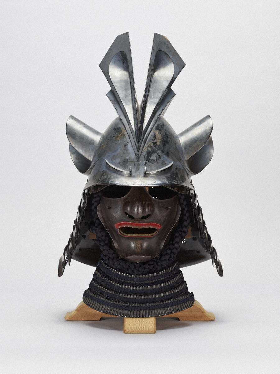 黒漆塗黒糸威二枚胴具足 - 金沢ミュージアムプラス