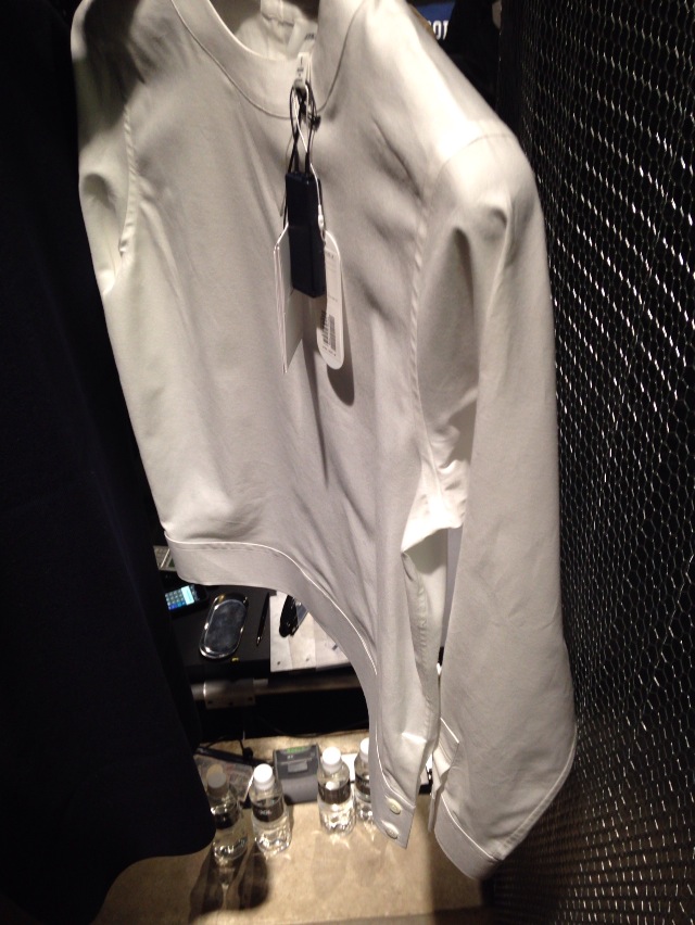 黒に染まった「the POOL aoyama」、心の備忘録。 メンズノンノウェブ