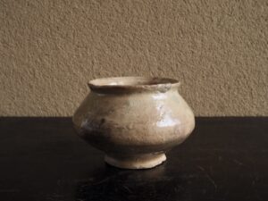 李朝白磁俵壺 | 古美術いもと