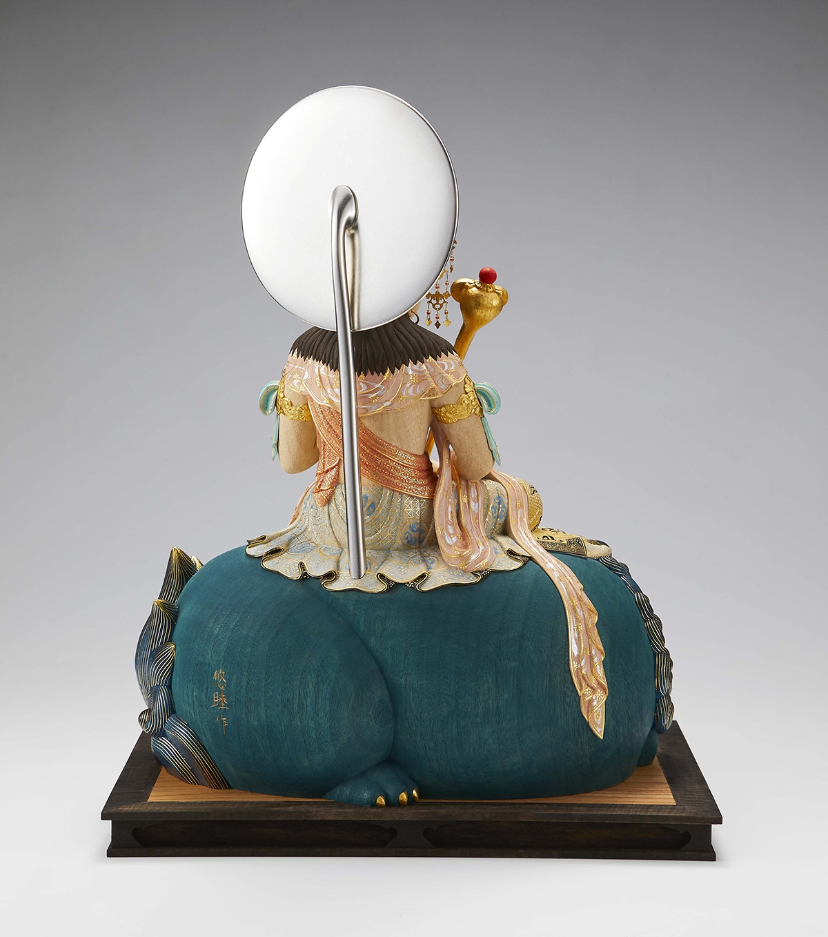 向吉悠睦『 文殊菩薩(もんじゅぼさつ)』 | 木・和紙作品 | 日経アート