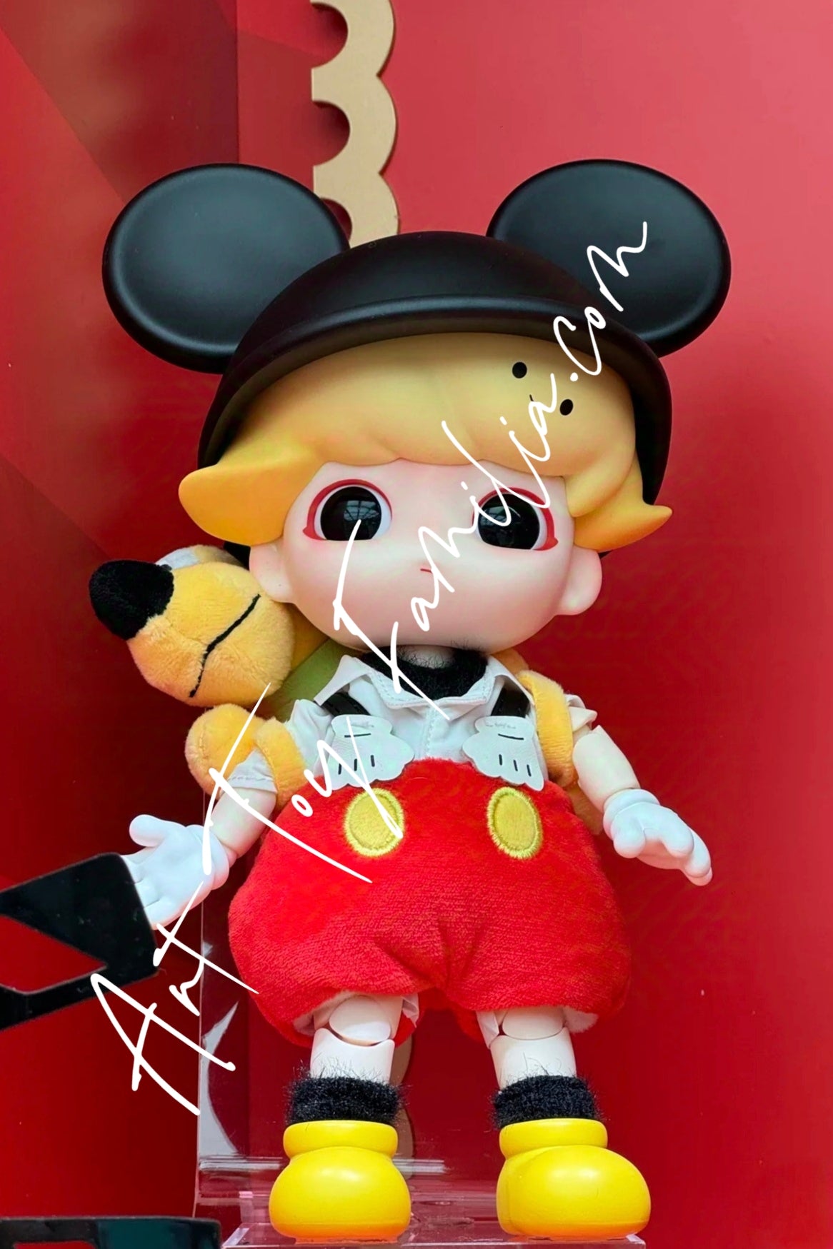 Dimoo Mickey 1/8 Action Figure | POP MART – Art Toy Familia