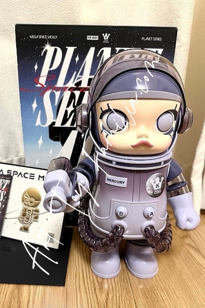 MEGA Space Molly 400% Planet Series | POP MART – Art Toy Familia