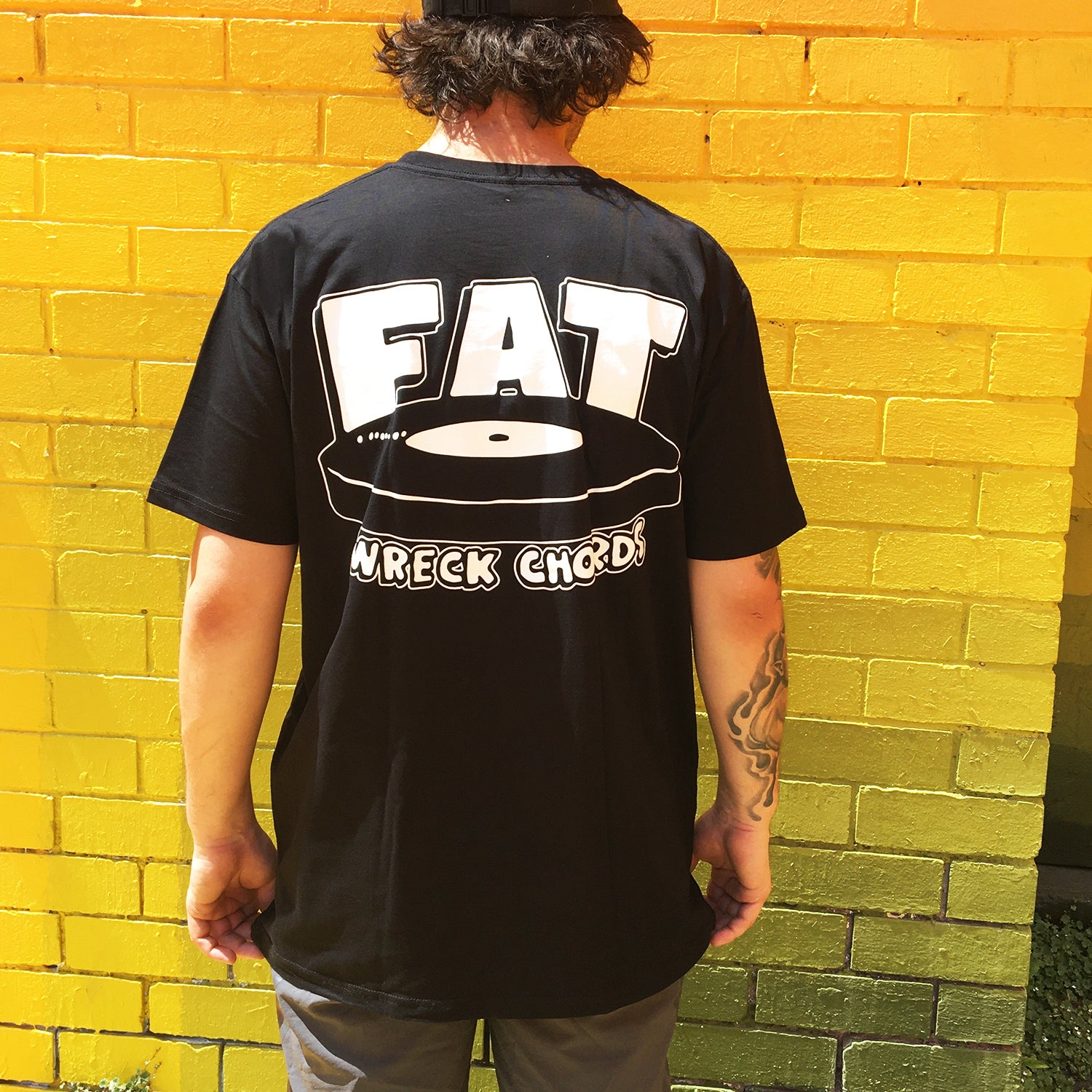 Fat Wreck Logo T-shirt (Black) – Artist First