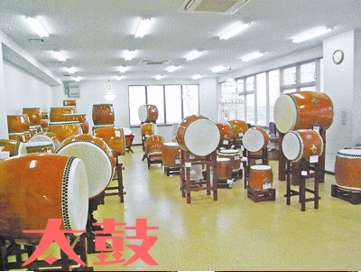 和太鼓 ＞ 締太鼓 ＞ 締め太鼓35cm(ひも締め)座り台セット