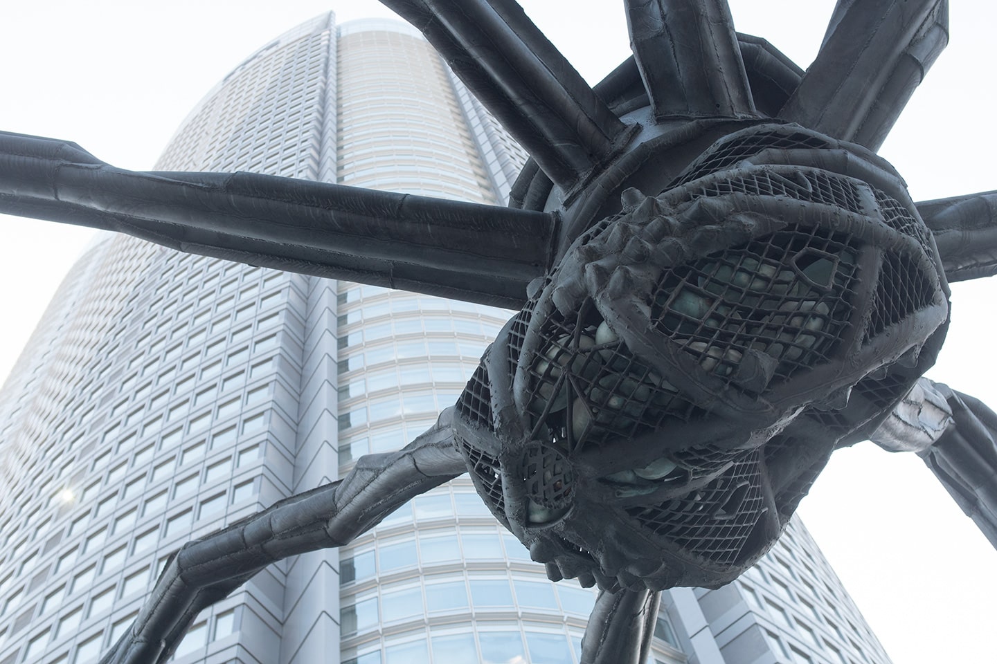 六本木ヒルズの蜘蛛は知ると見方がどんどん変わる」 / 連載「街中