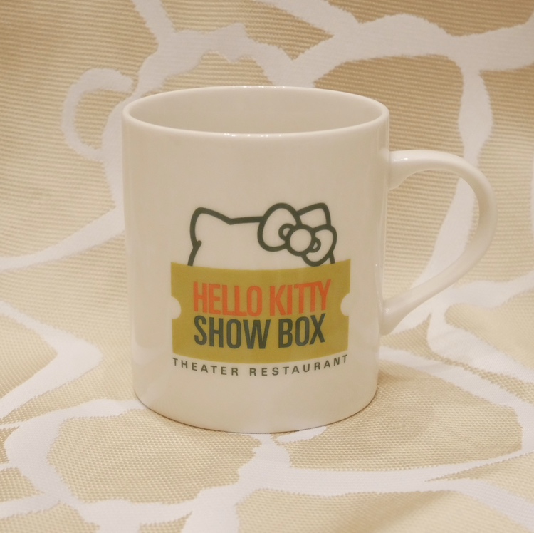 ハローキティのマグでホッと一息】ハローキティショーボックス限定商品