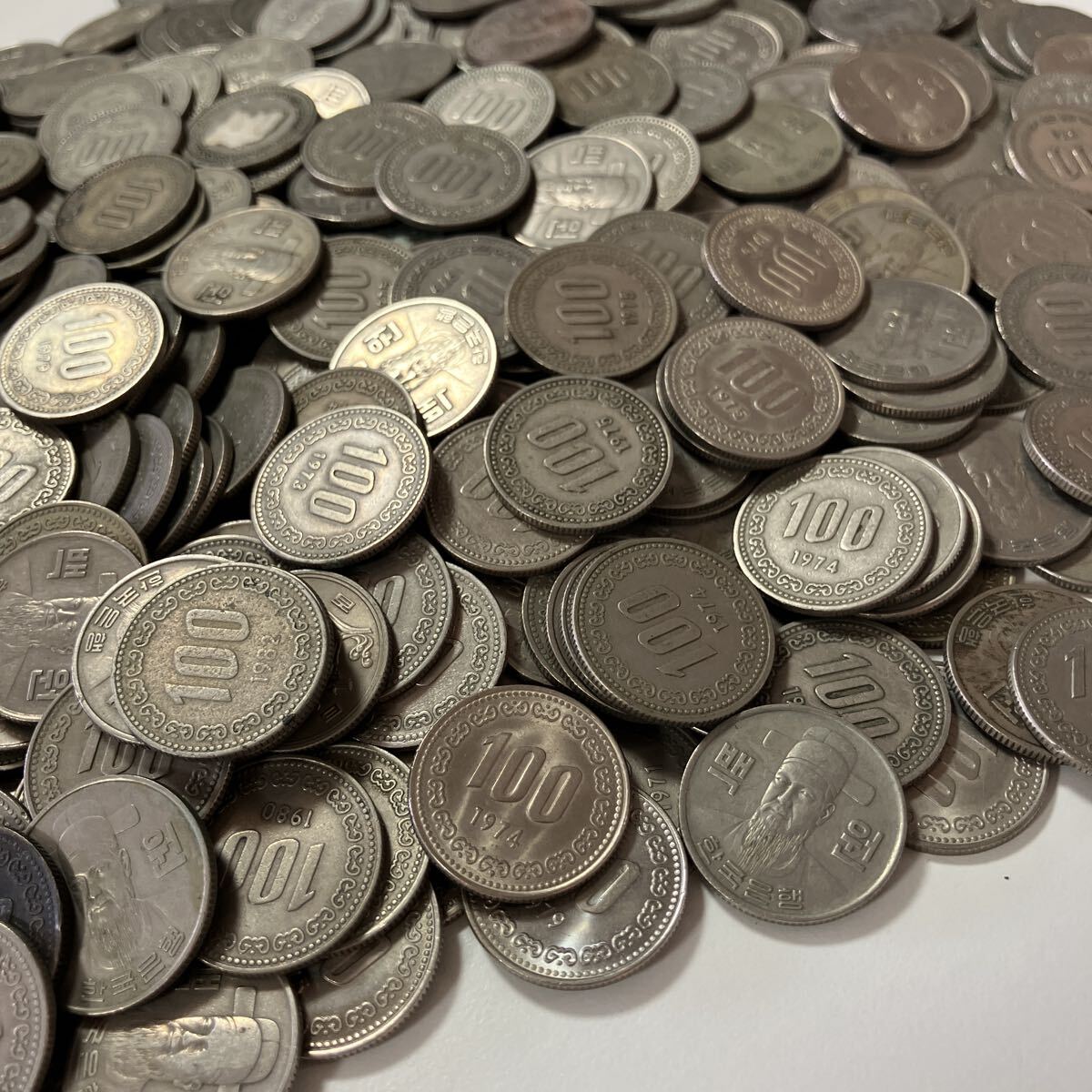 100ウォン硬貨の値段と価格推移は？｜5件の売買データから100ウォン