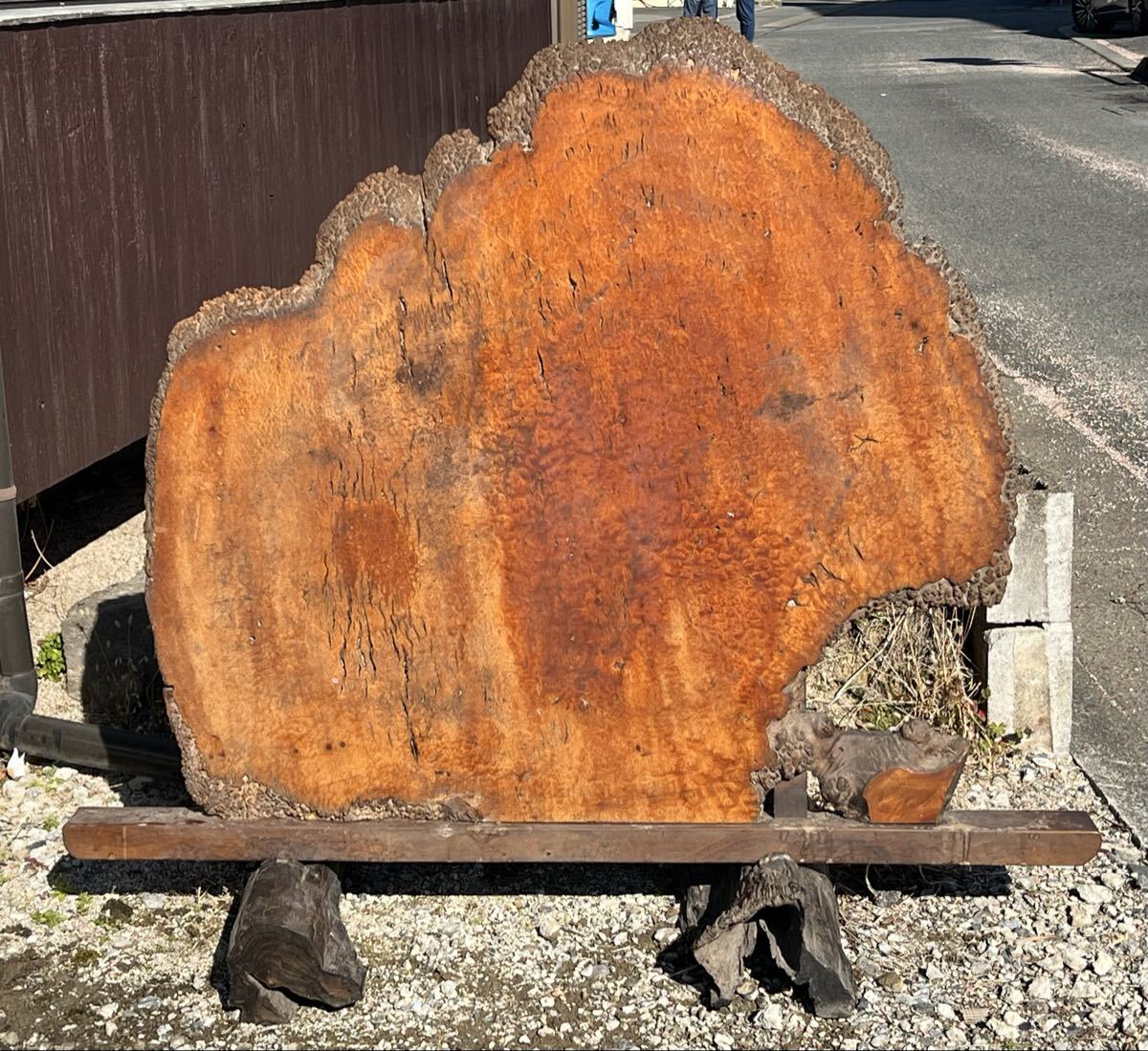 天然木衝立の値段と価格推移は？｜4件の売買データから天然木衝立の