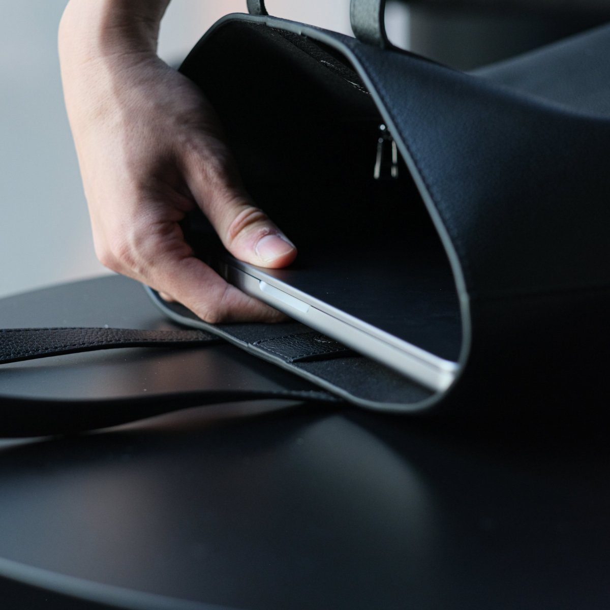 イタリアンレザートート｜aucentic(オーセンティック)